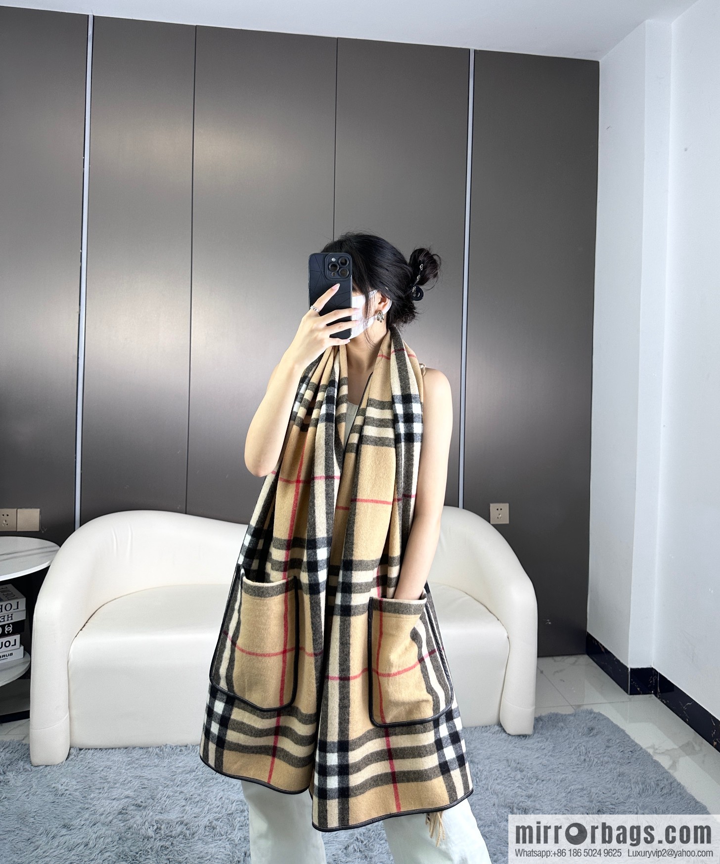 Burberry, the latest logo plaid cape large shawl