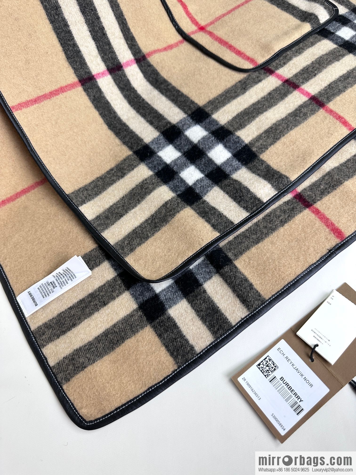 Burberry, the latest logo plaid cape large shawl
