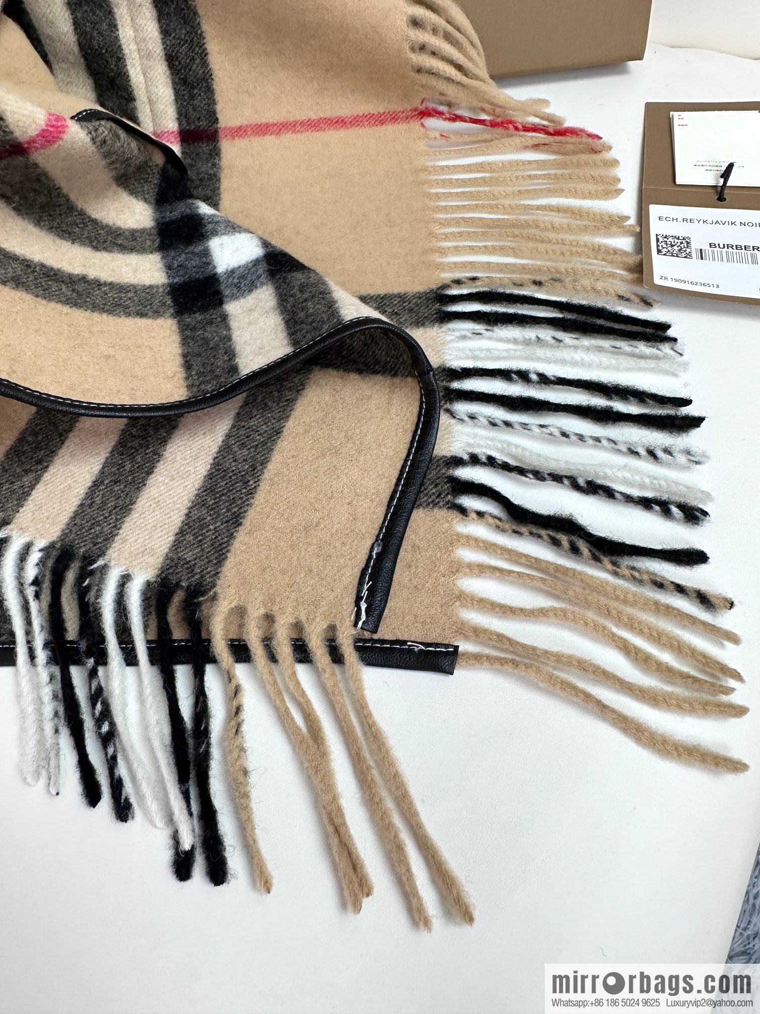 Burberry, the latest logo plaid cape large shawl