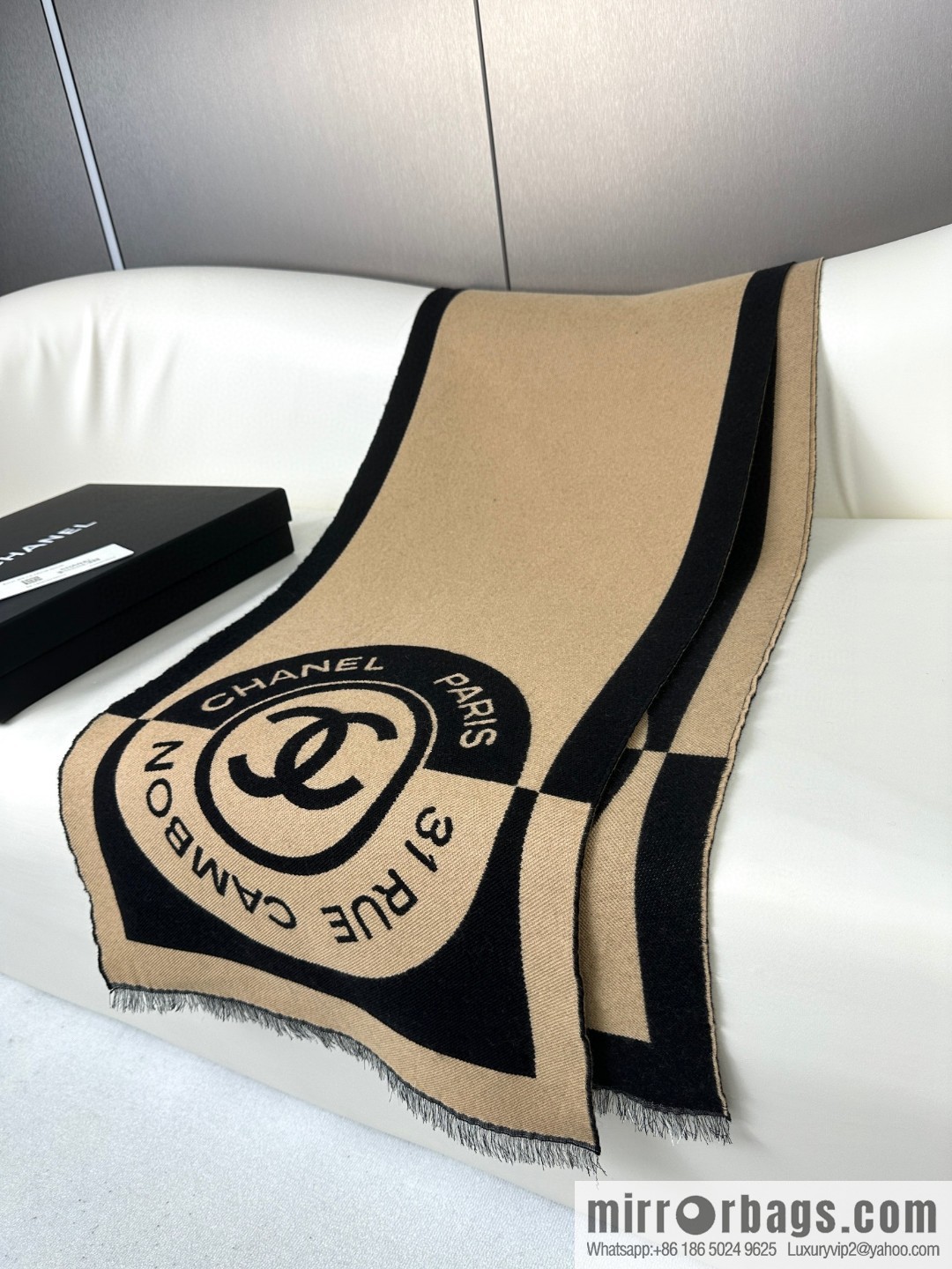 CHANEL Xiaoxiang badge scarf