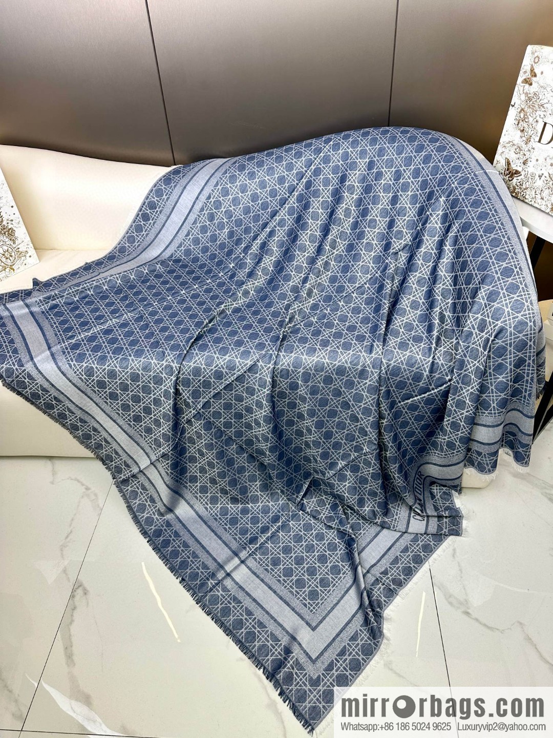 DIOR Cannage Rattan Plaid Shawl