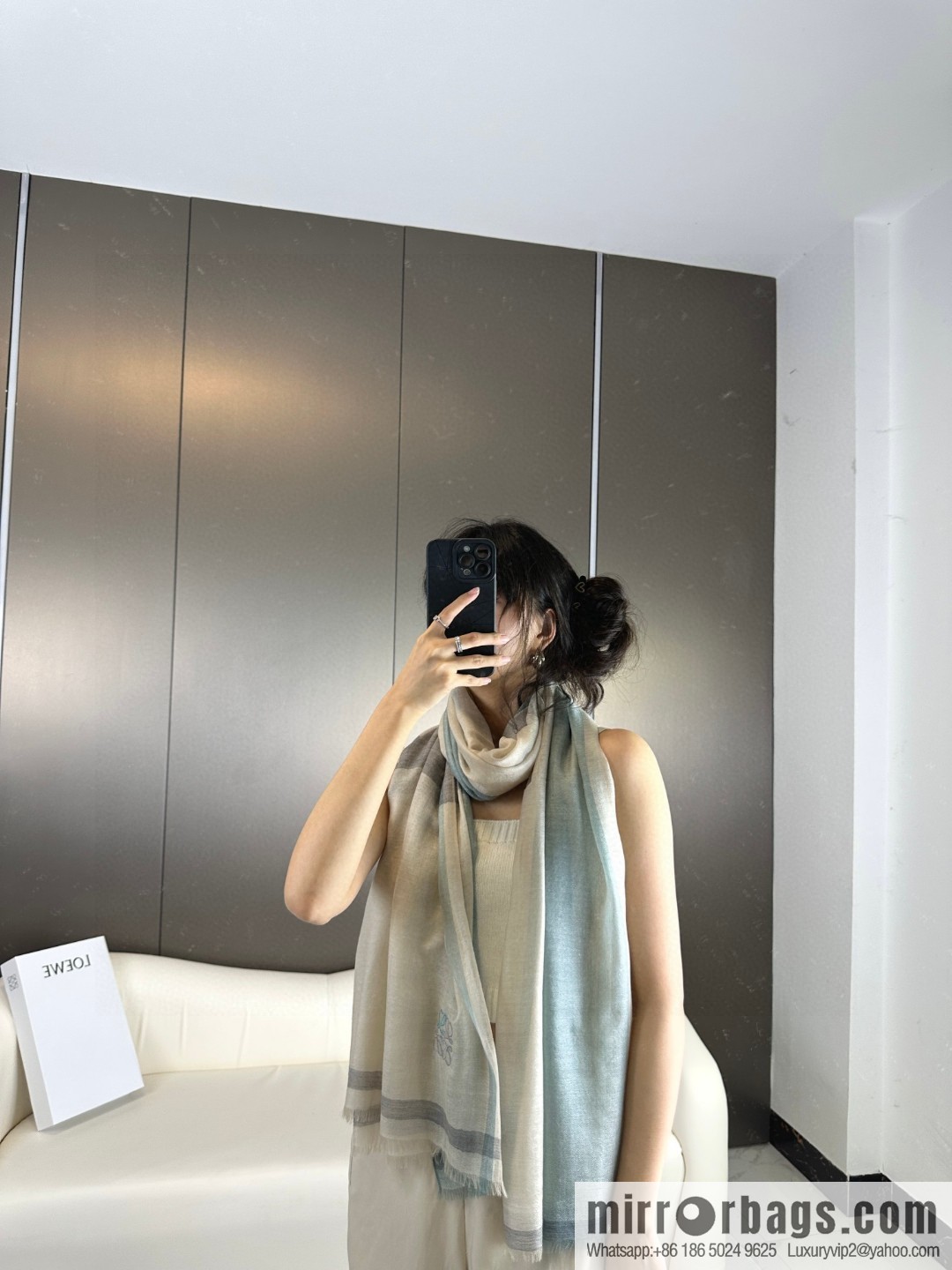 LOEWE LW light plaid long towel