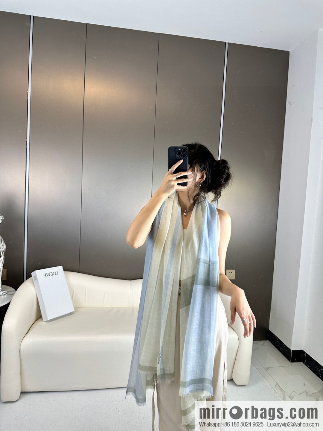 LOEWE LW light plaid long towel