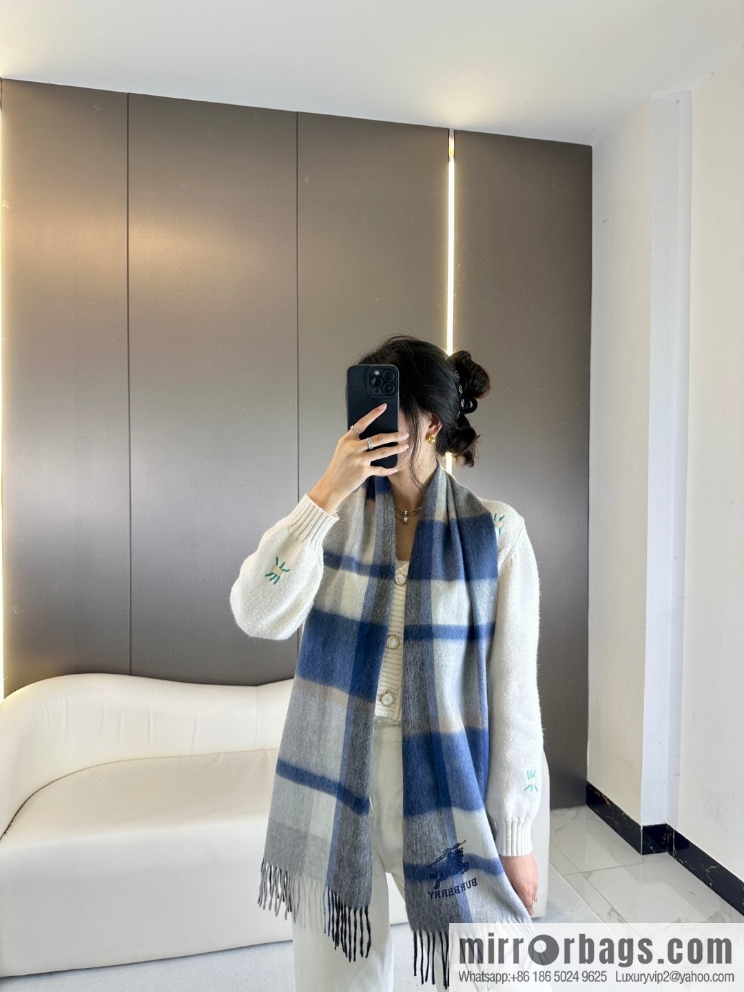 Burberry Burberry 2023 latest [Classic Plaid War Horse] unisex couple scarf