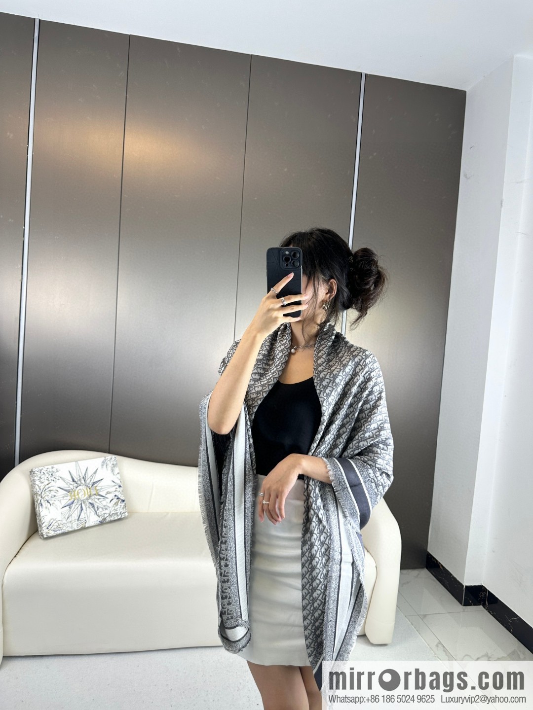 DIOR Oblique print shawl
