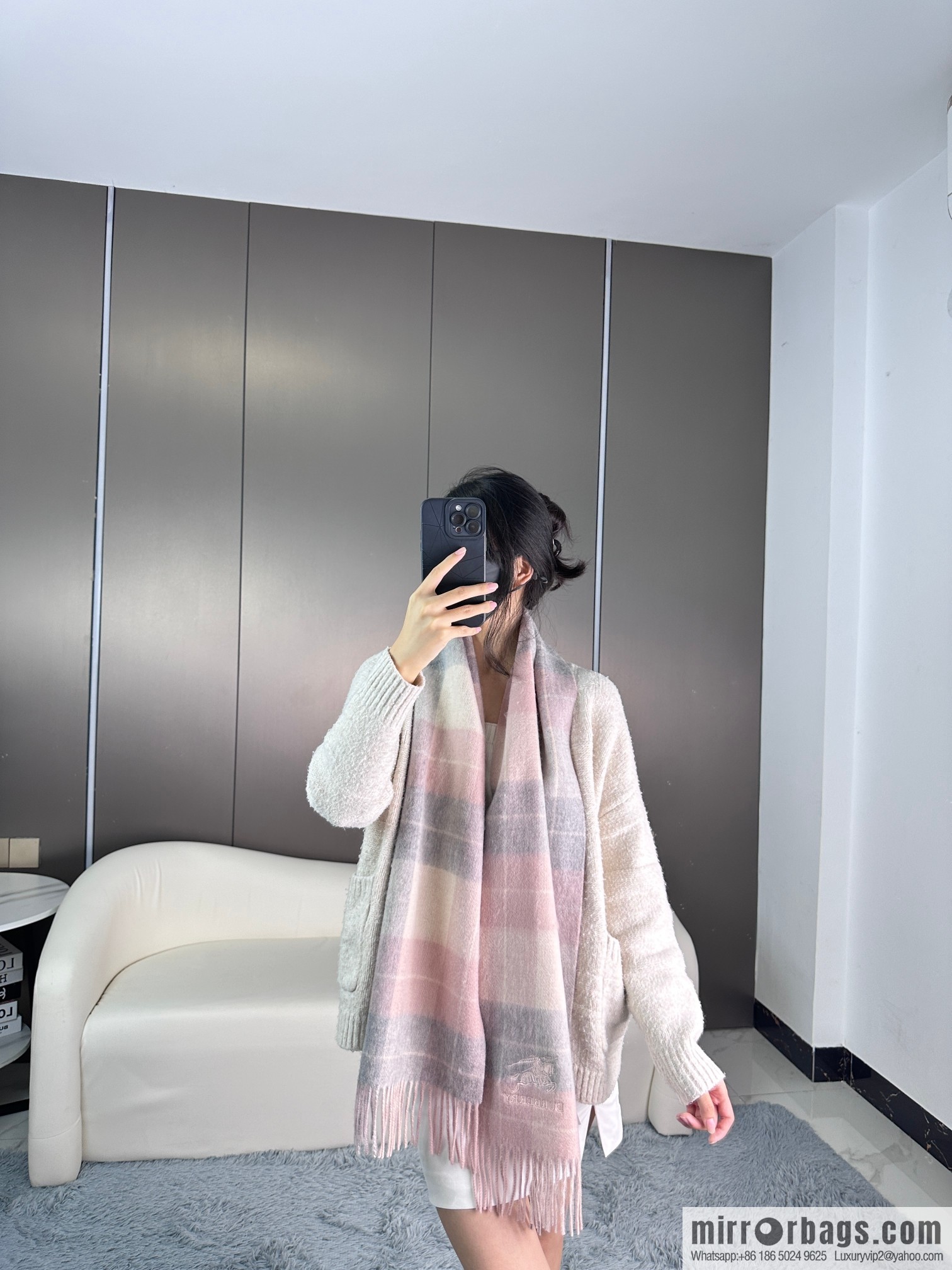 Burberry, counter-grade classic cashmere plaid scarf