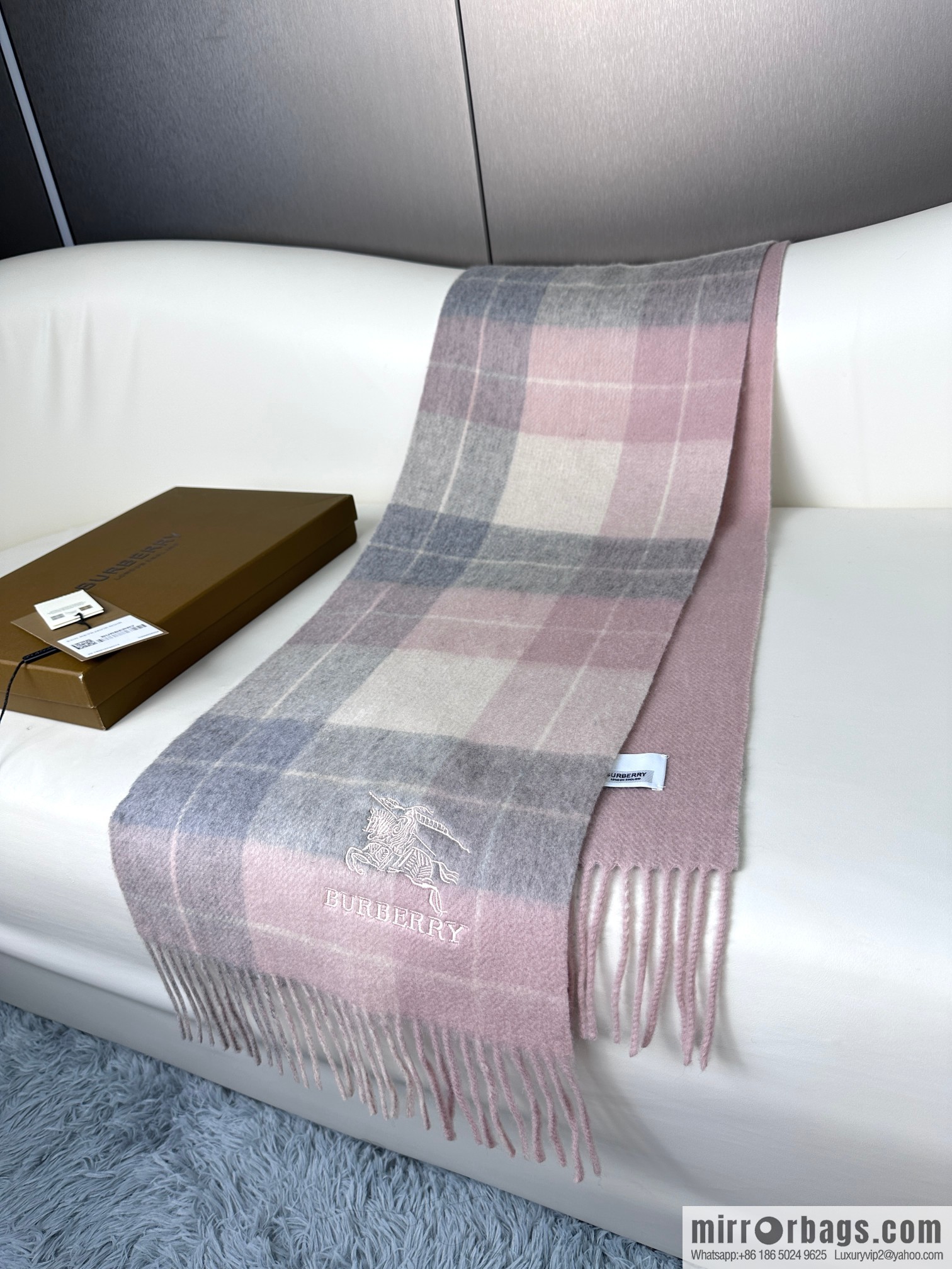 Burberry, counter-grade classic cashmere plaid scarf