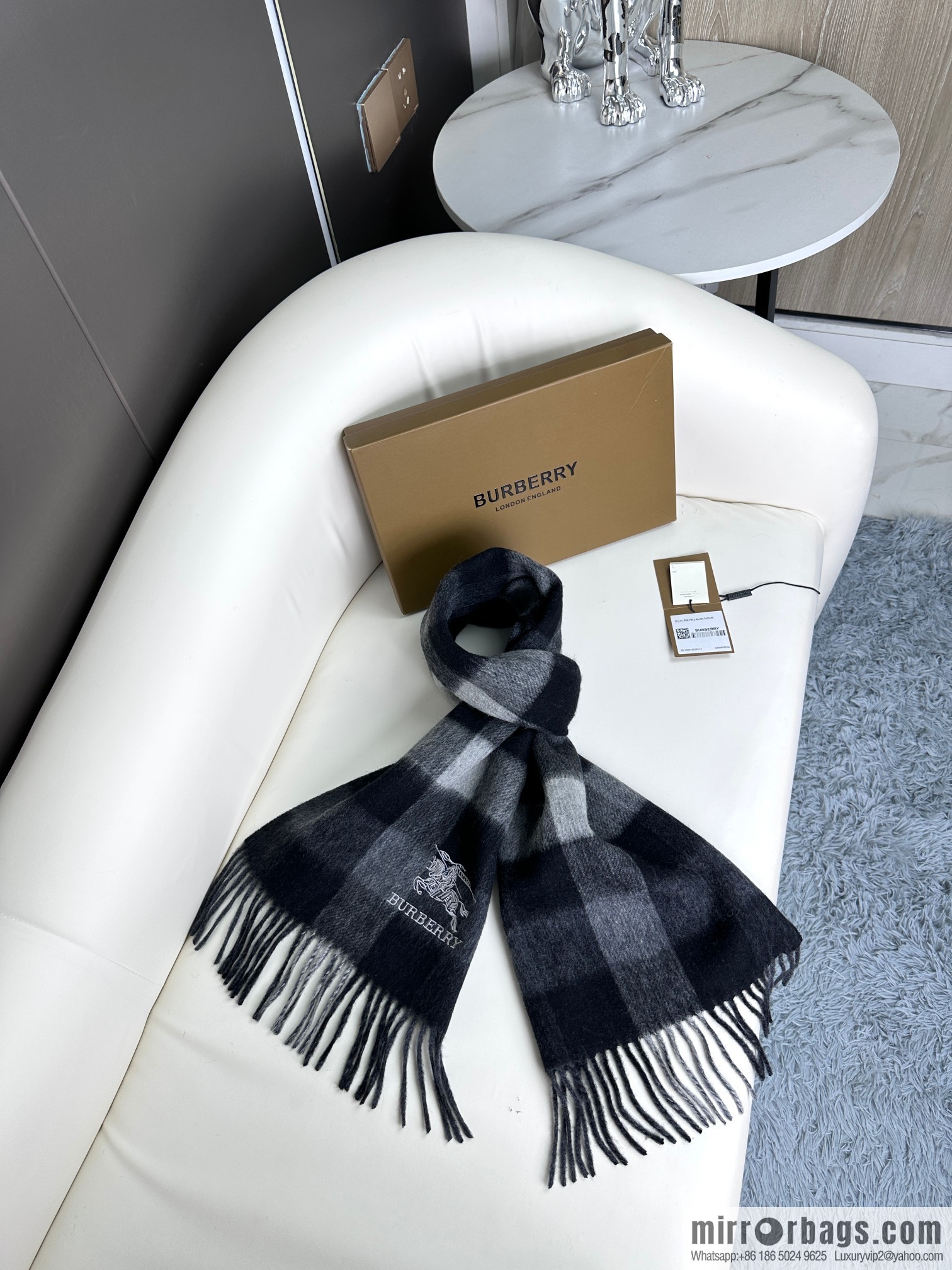 Burberry, counter-grade classic cashmere plaid scarf