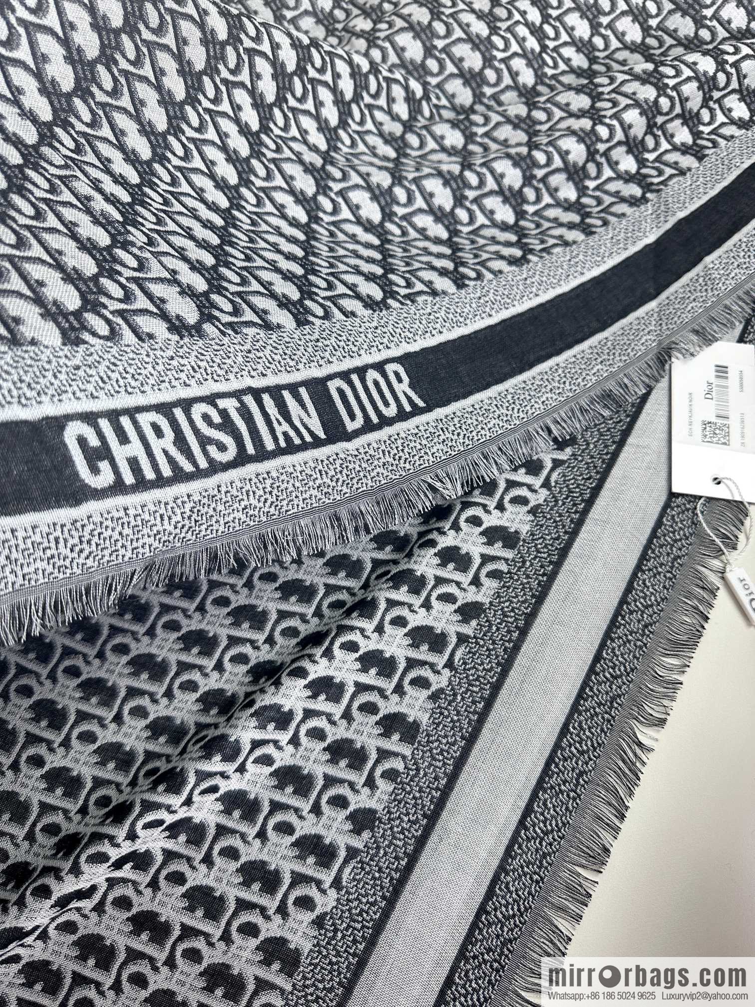 DIOR Classic Letter Jacquard Shawl