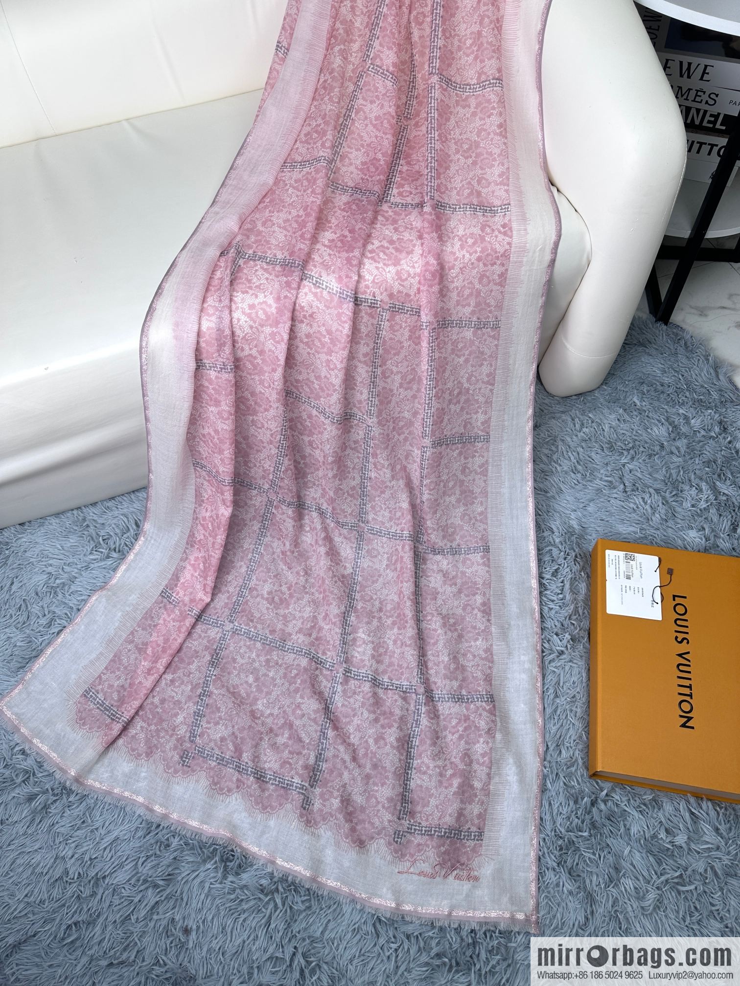 LV 2023 new, cashmere scarf.