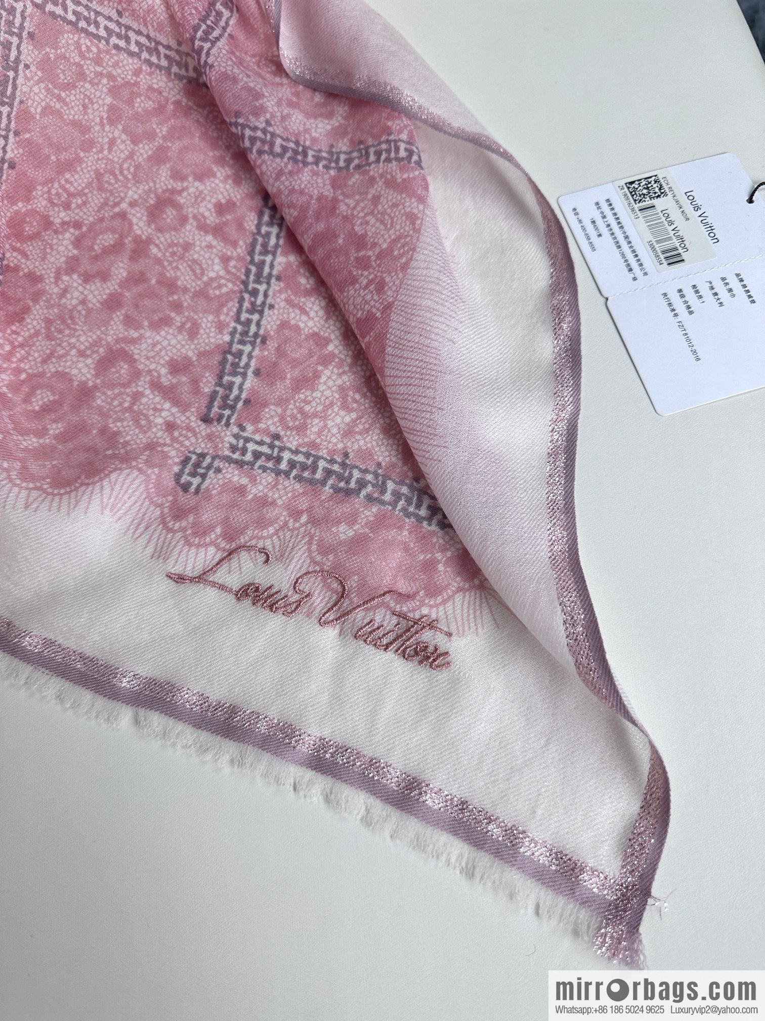 LV 2023 new, cashmere scarf.
