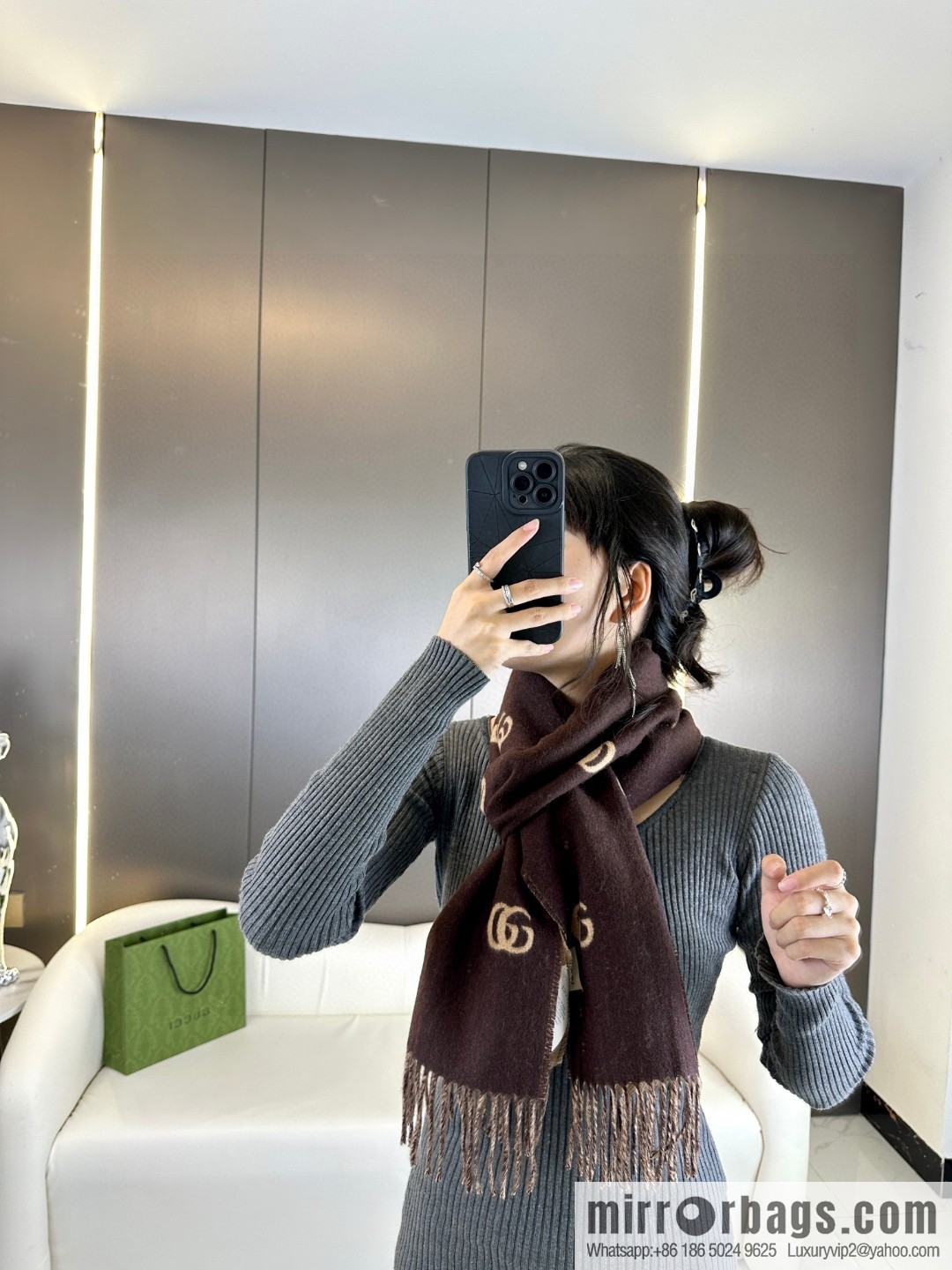 GUCCI 2023 new GG logo, the latest double-sided scarf