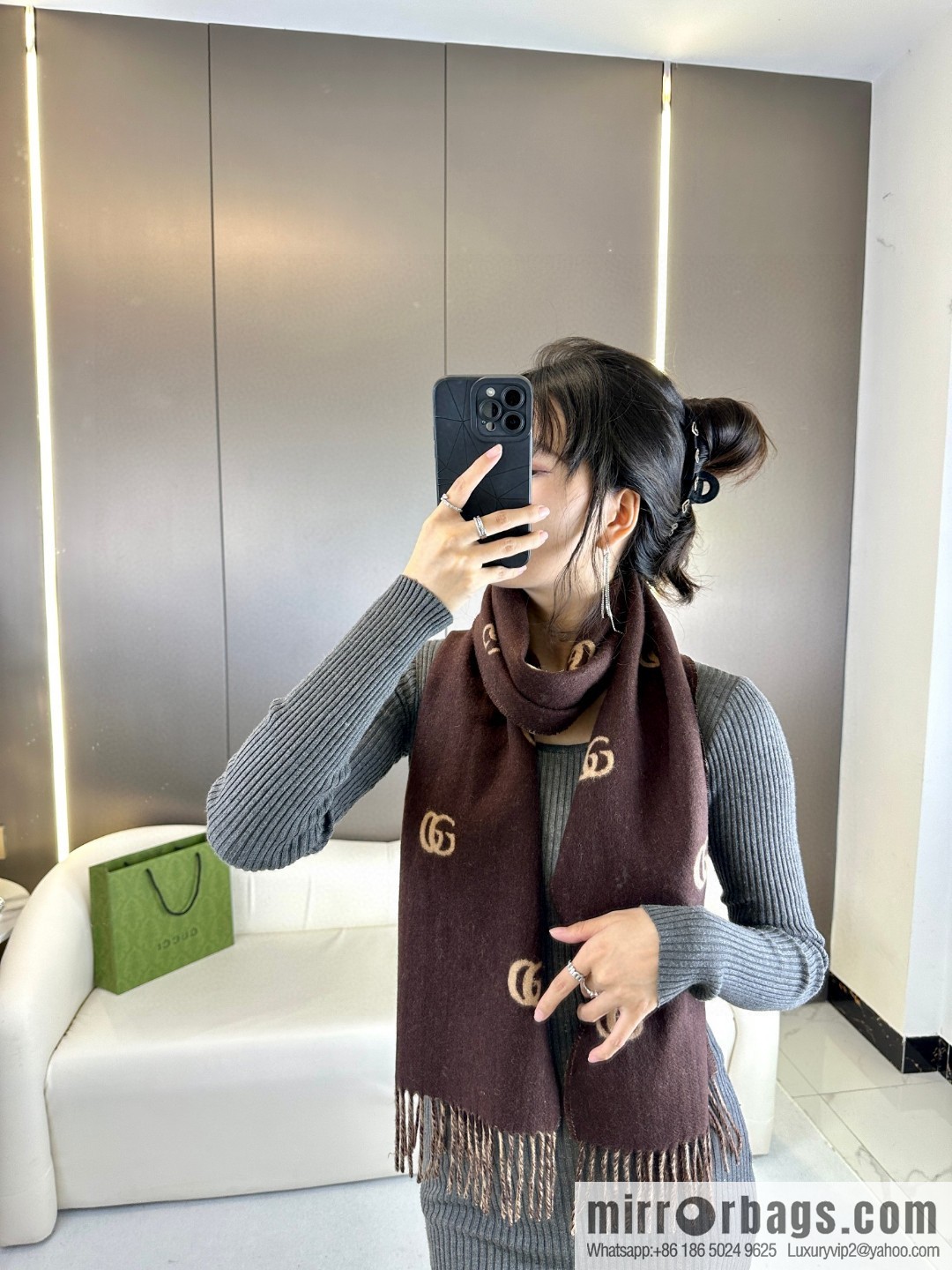 GUCCI 2023 new GG logo, the latest double-sided scarf