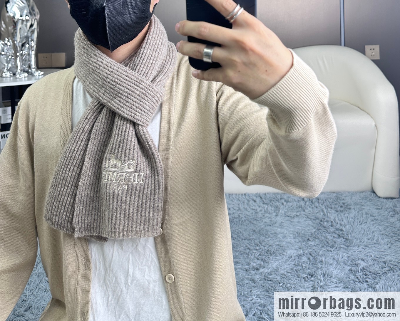 Hermès 2023 official website latest men's and women's knitted scarves
