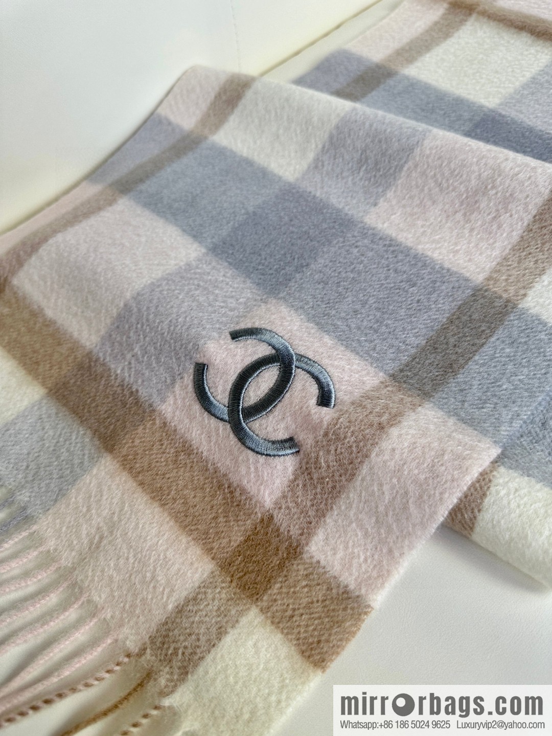 CHANEL cashmere water ripple small scarf