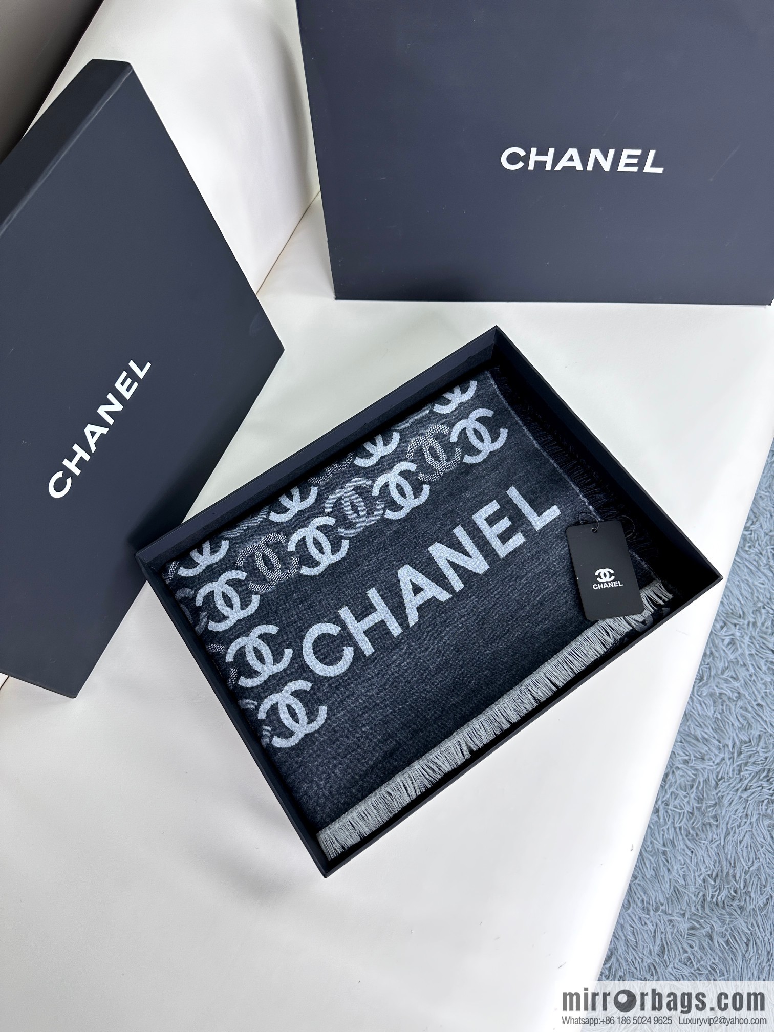 CHANEL double C letter logo shawl