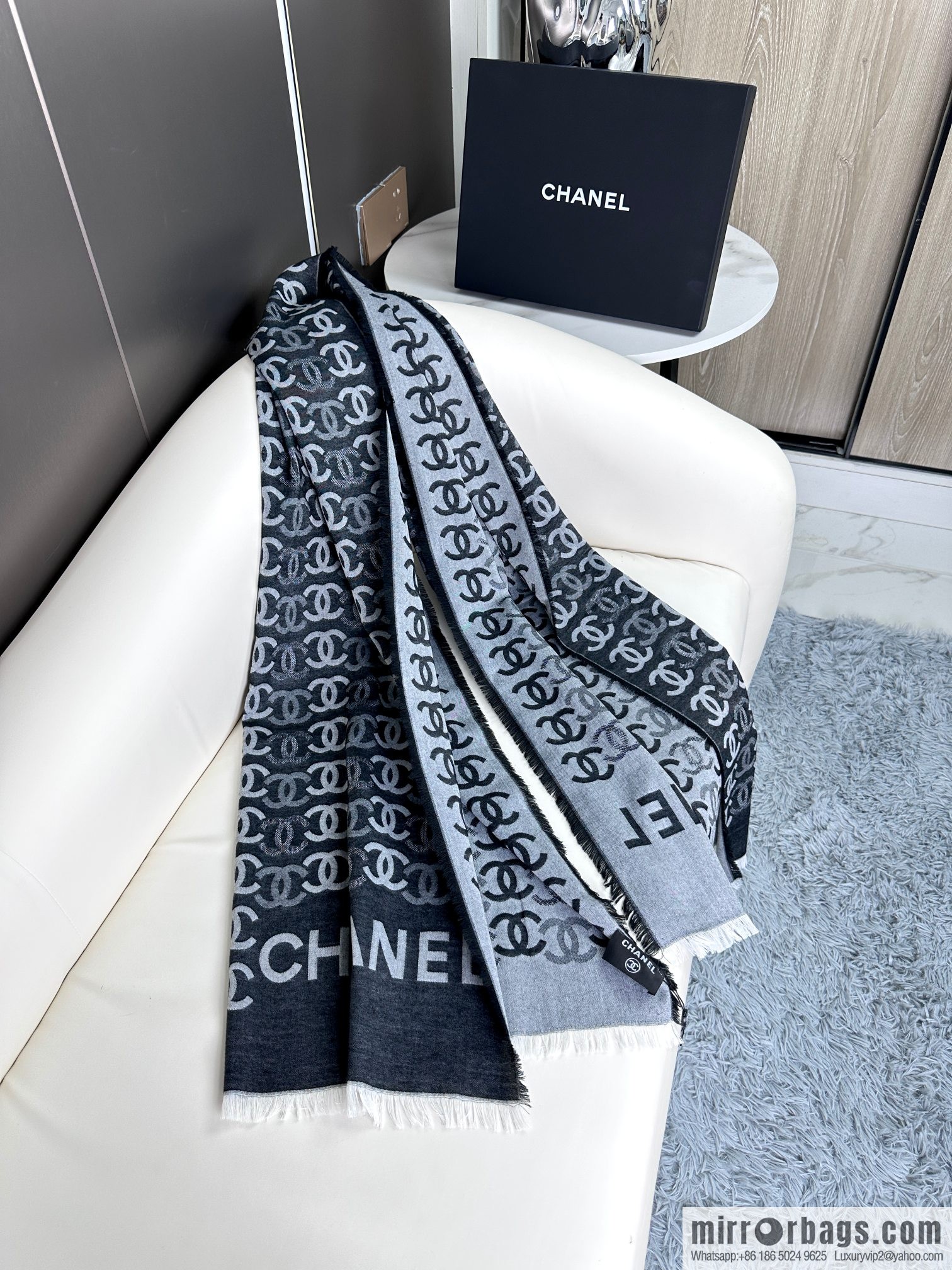 CHANEL double C letter logo shawl