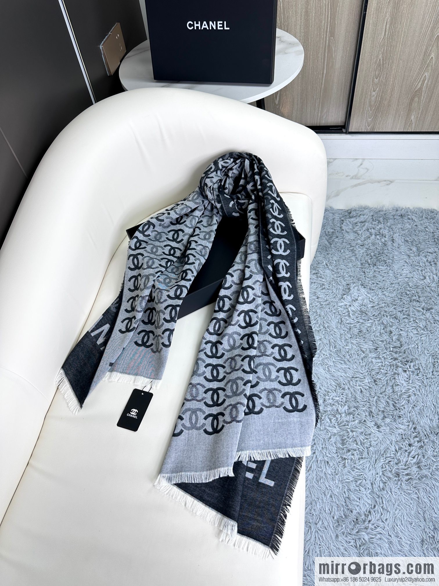 CHANEL double C letter logo shawl