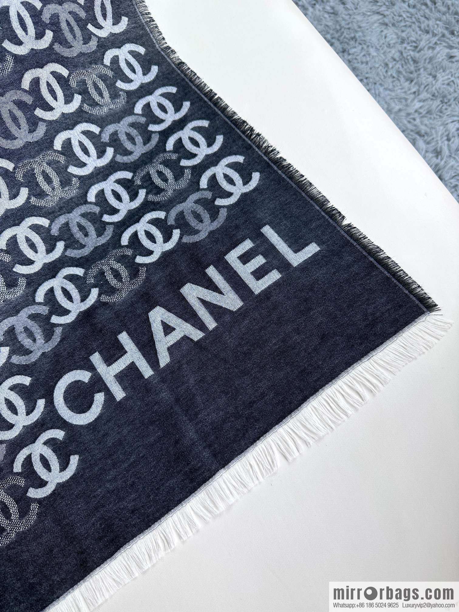 CHANEL double C letter logo shawl