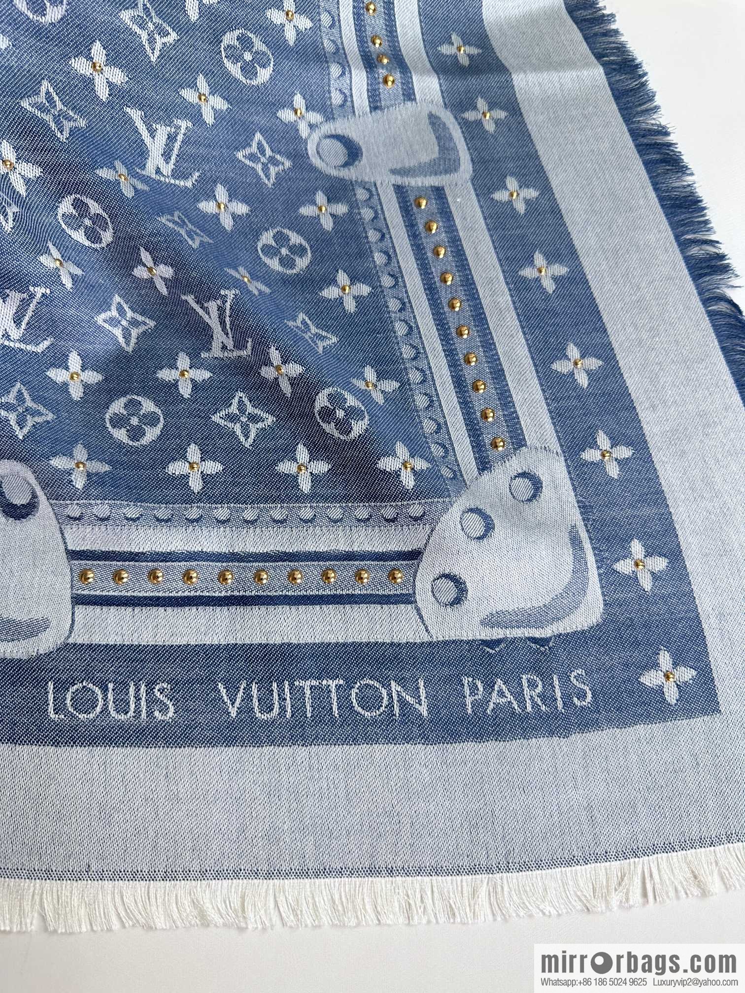 LV STUDDY DENIM MONOGRAM Shawl