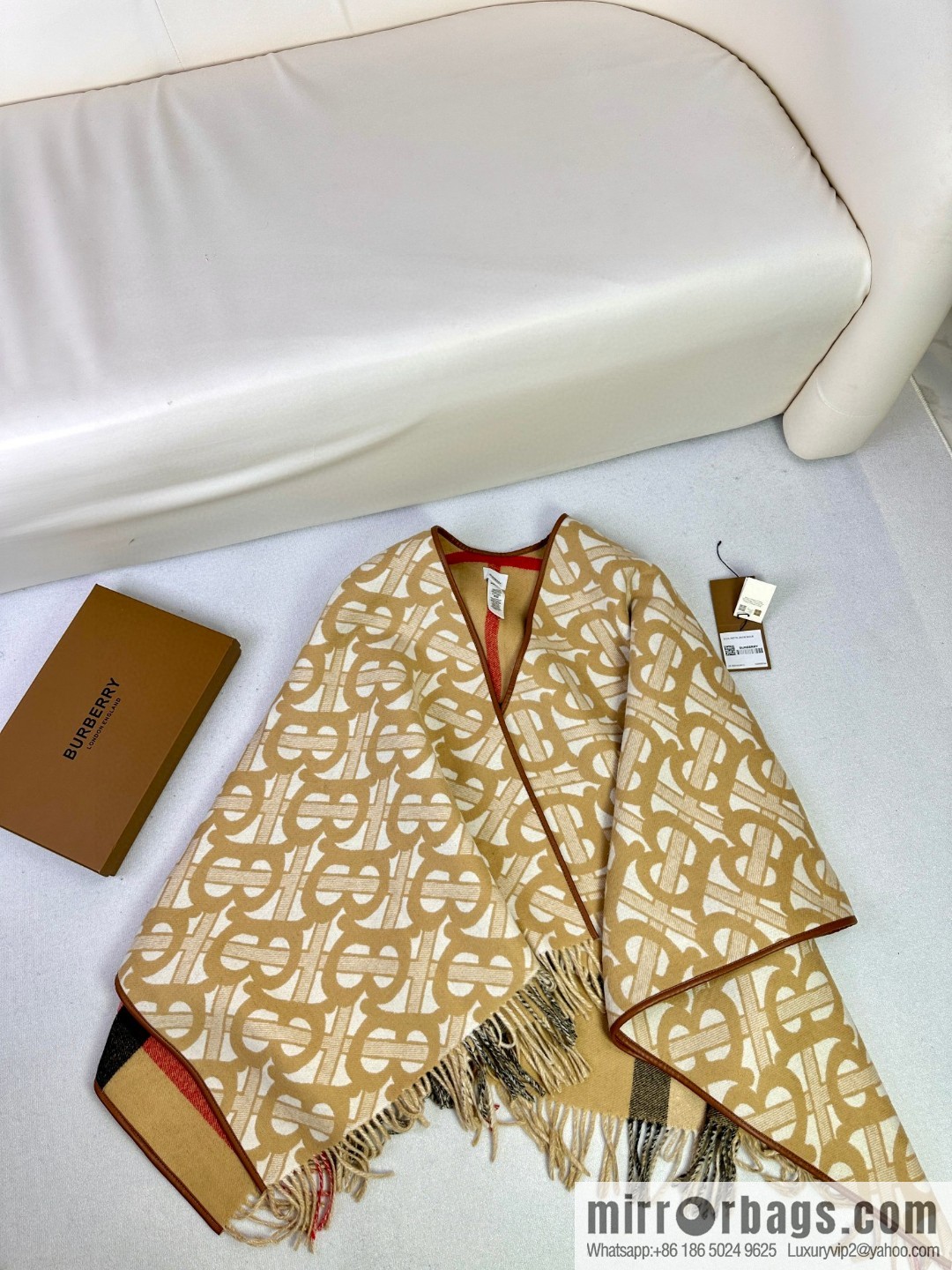 Burberry's latest double-sided jacquard cape large shawl