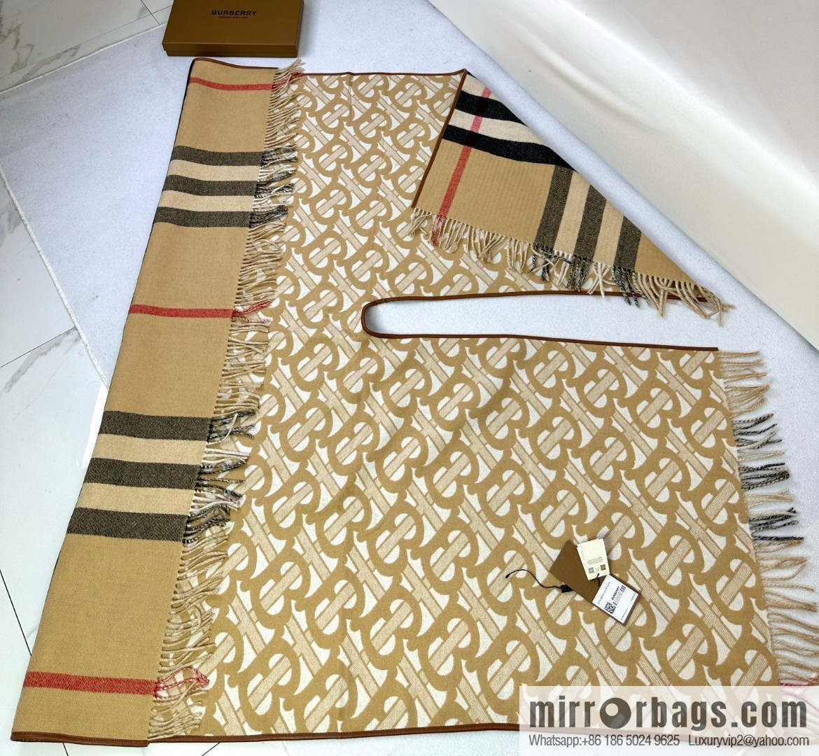 Burberry's latest double-sided jacquard cape large shawl