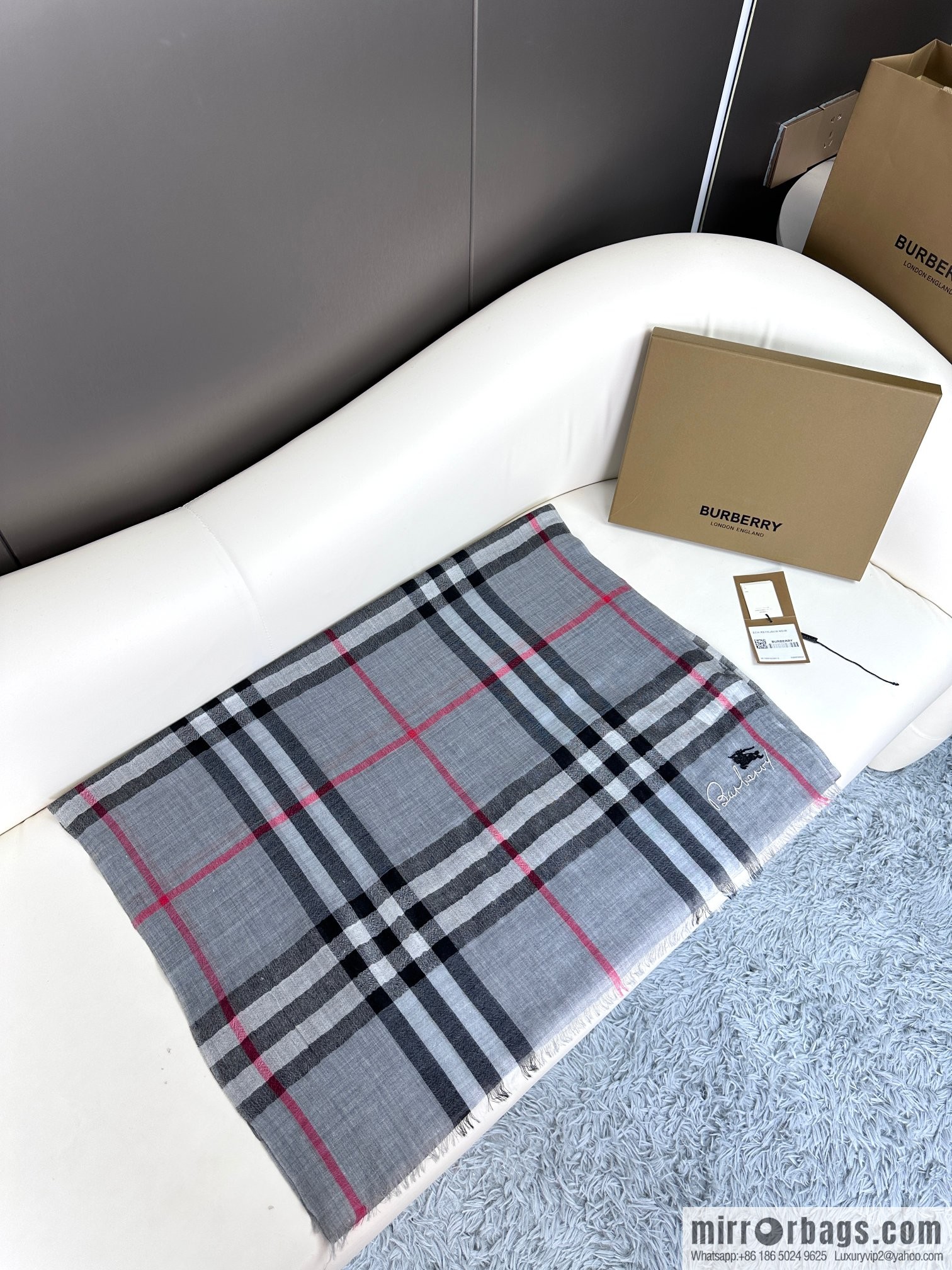 Burberry, classic cashmere towel