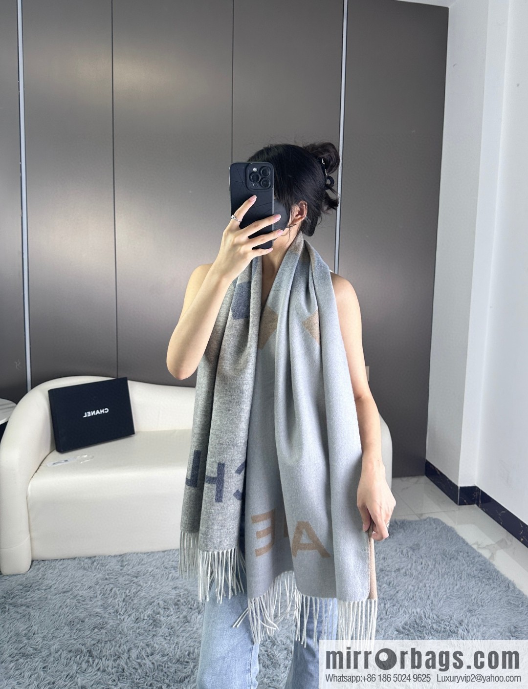 CHANEL cashmere double-sided purple natural color with dark gray over gradual change large shawl