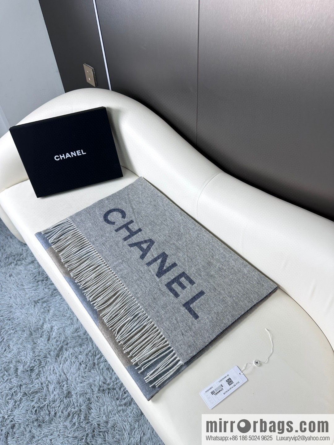 CHANEL cashmere double-sided purple natural color with dark gray over gradual change large shawl