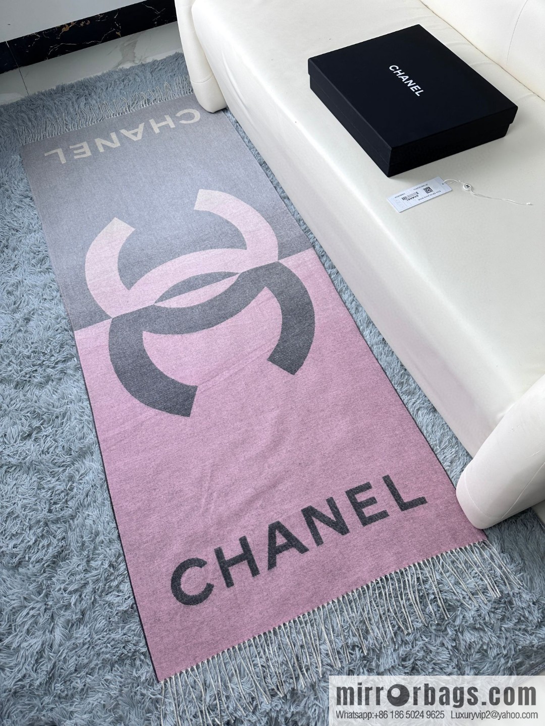 CHANEL cashmere double-sided purple natural color with dark gray over gradual change large shawl