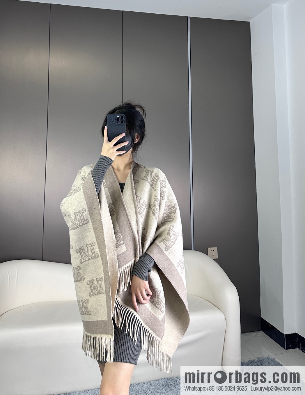 Max Mara Classic Presbyopia Shawl