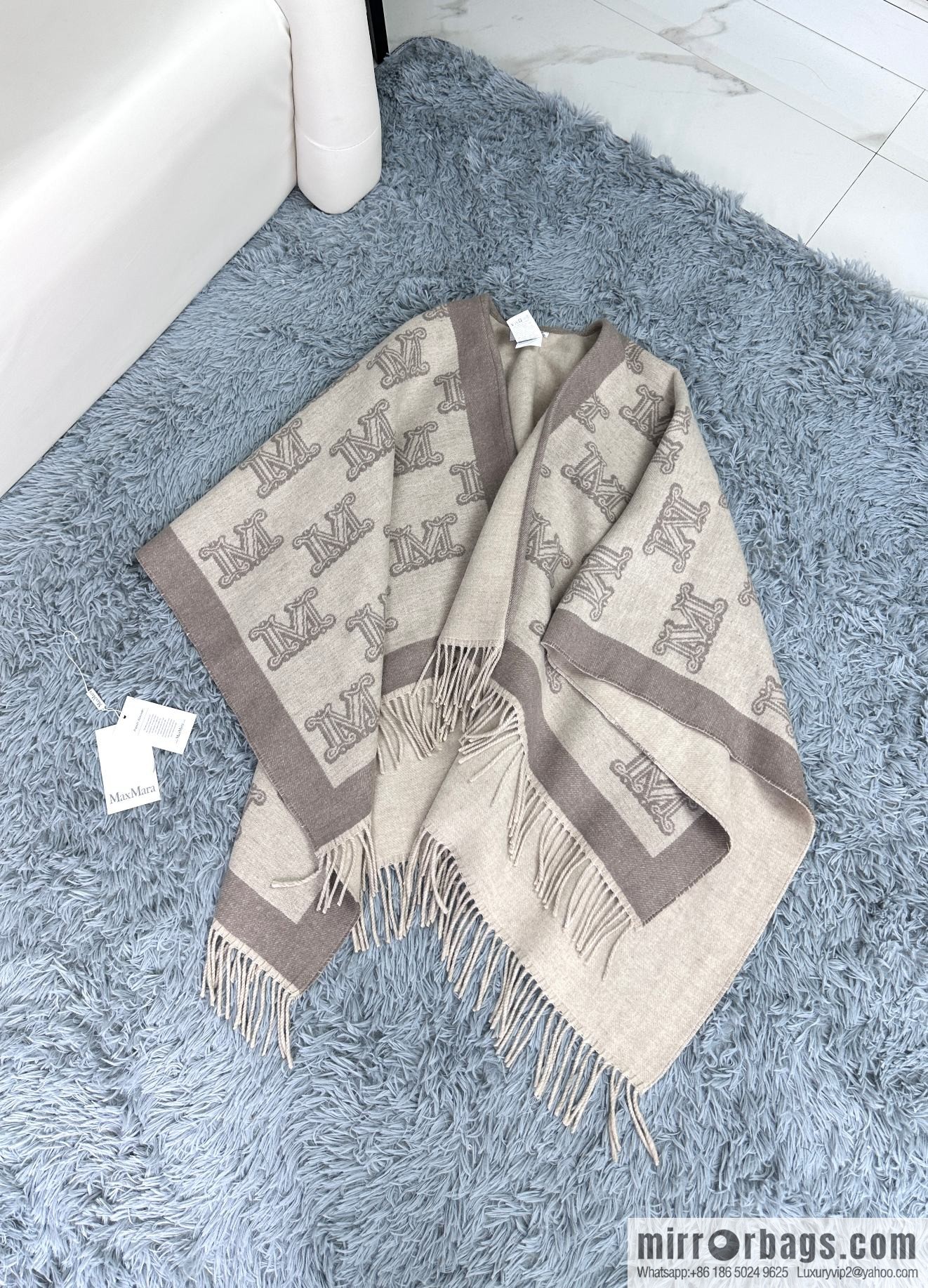 Max Mara Classic Presbyopia Shawl