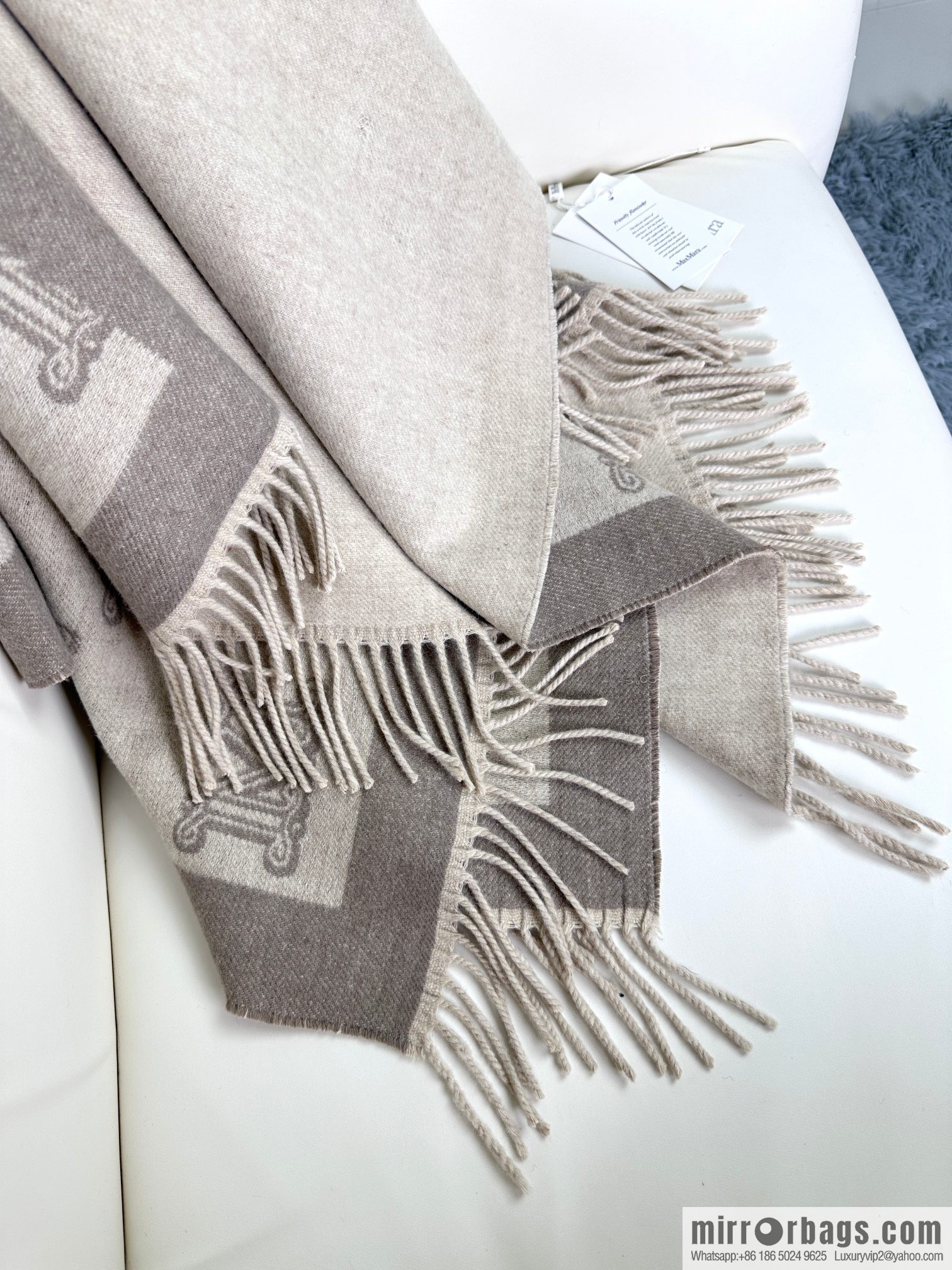 Max Mara Classic Presbyopia Shawl