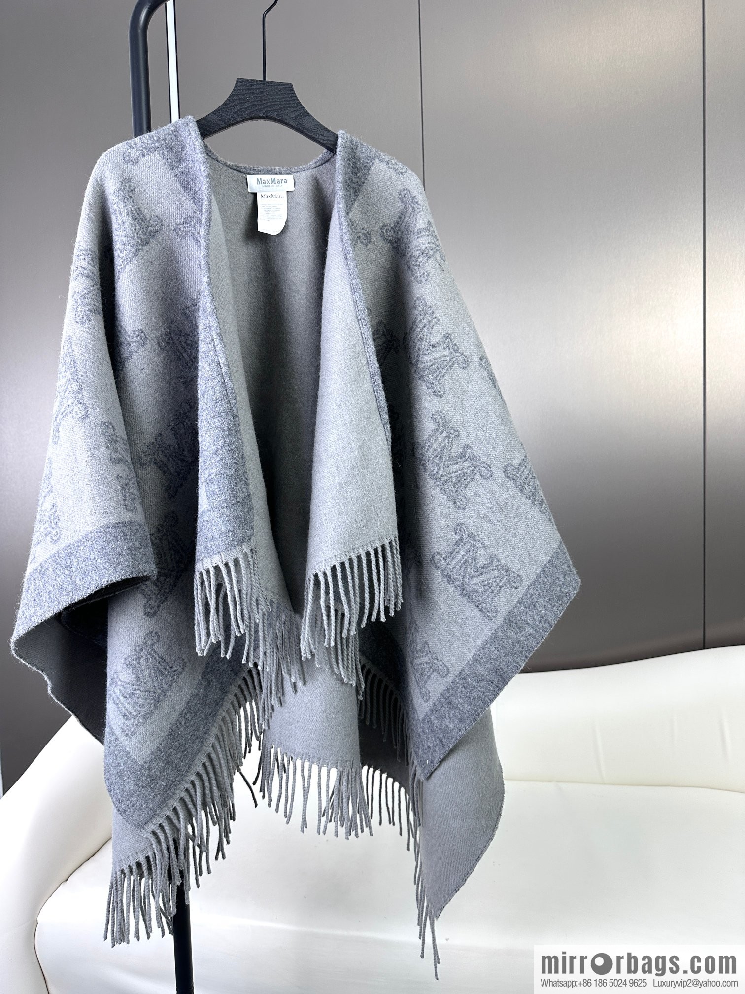 Max Mara Classic Presbyopia Shawl