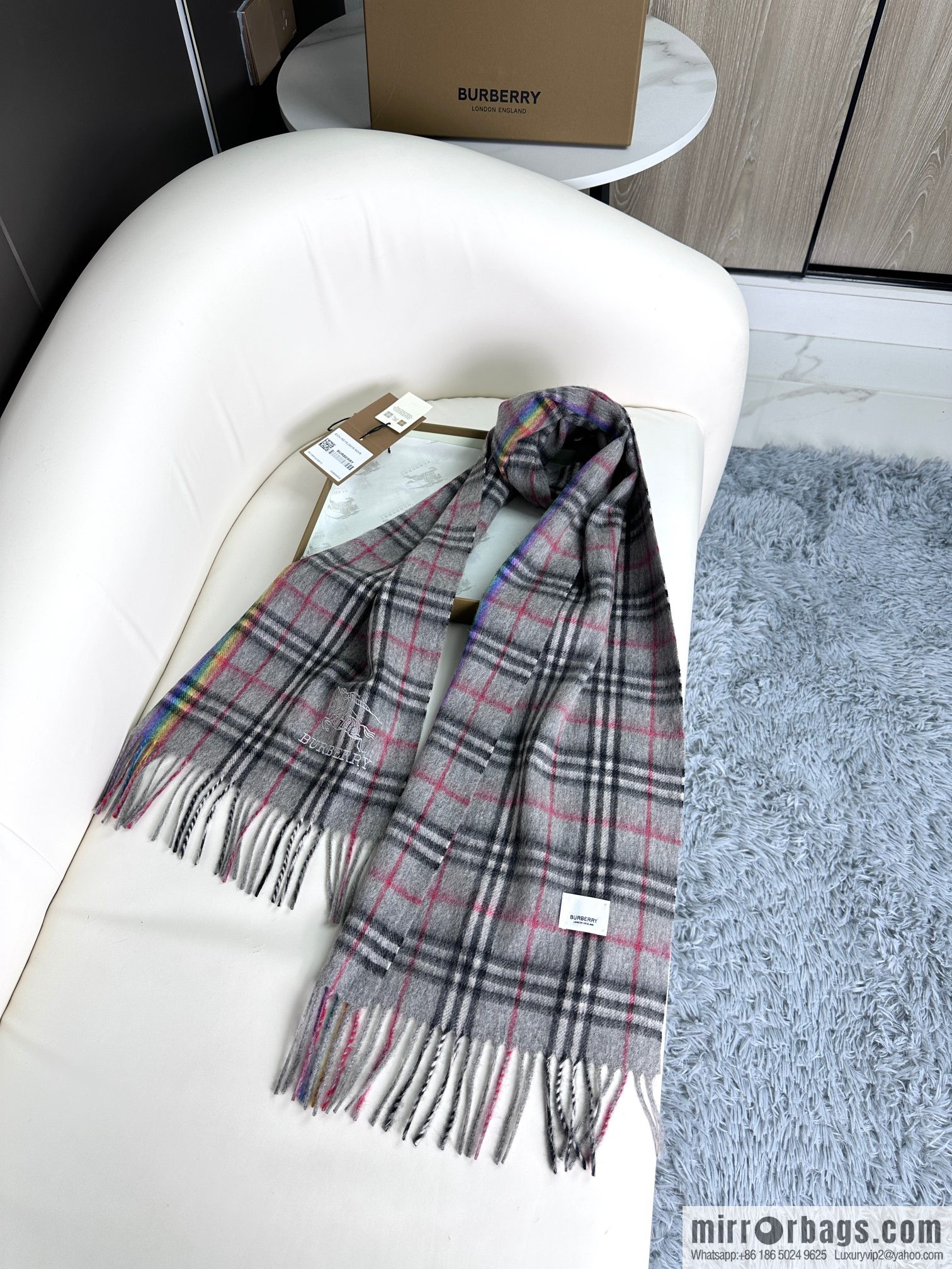 Burberry Scottish Rainbow High-end Pure Cashmere Textured Scarf