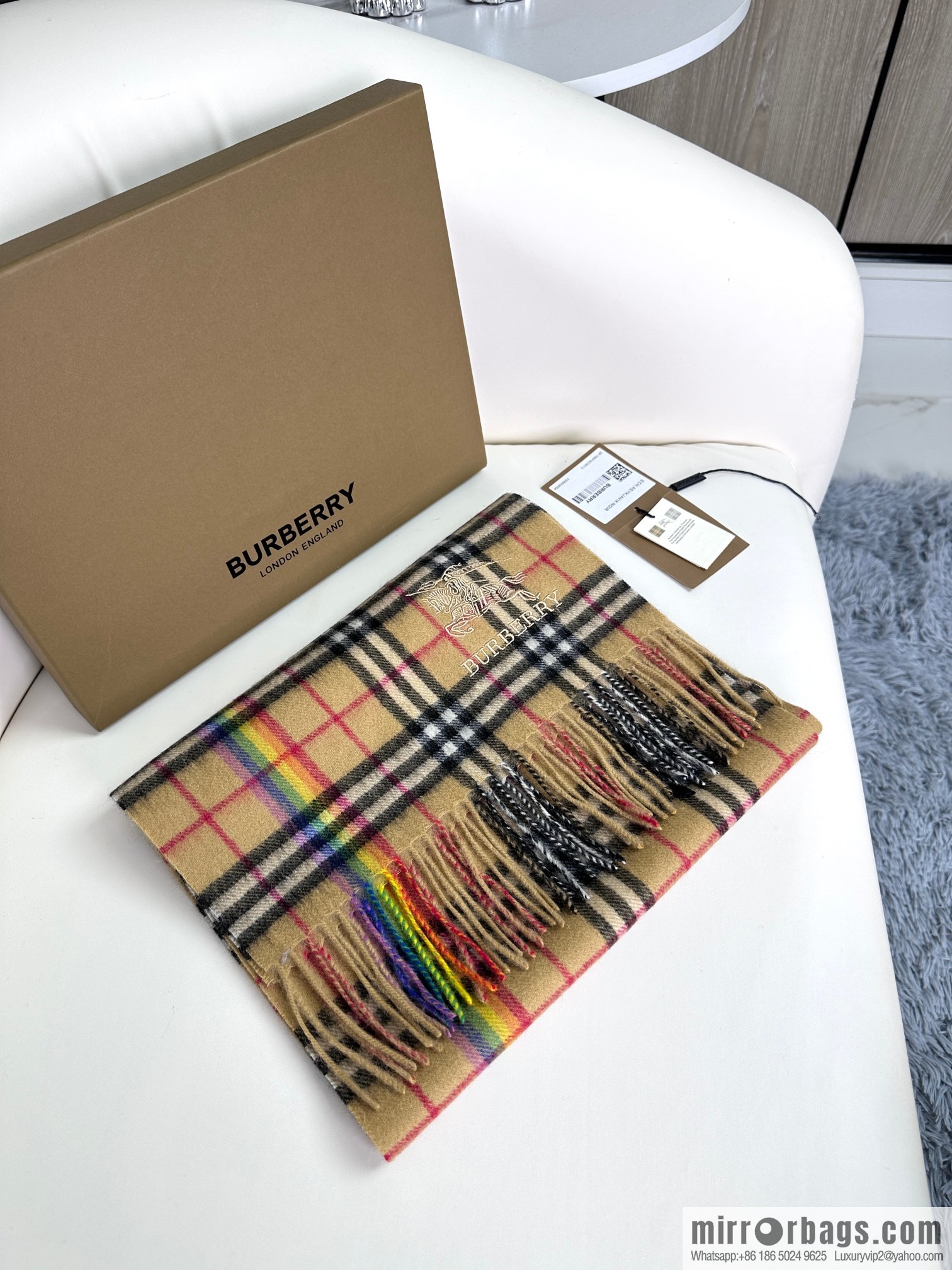 Burberry Scottish Rainbow High-end Pure Cashmere Textured Scarf