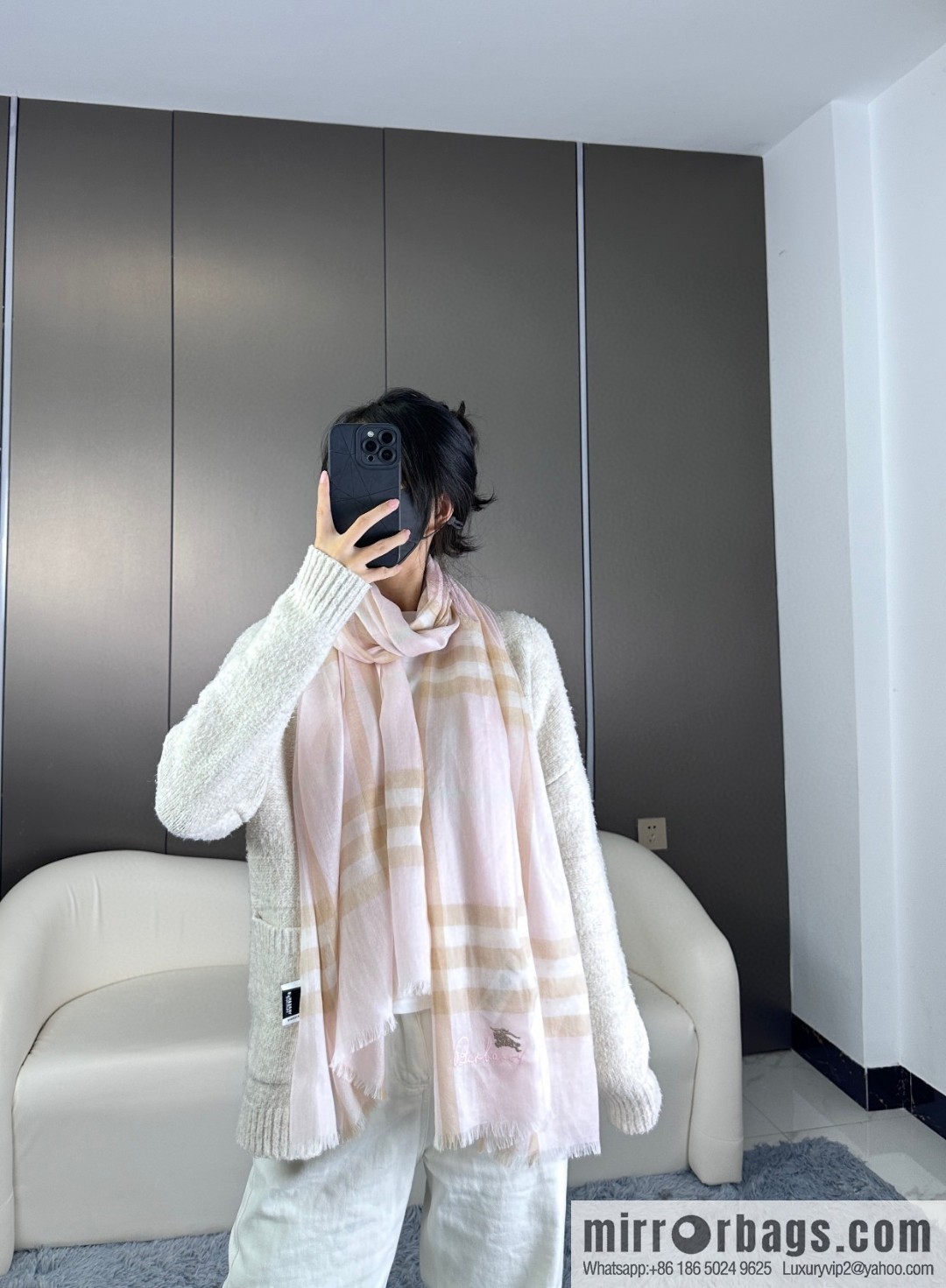Burberry, classic cashmere towel