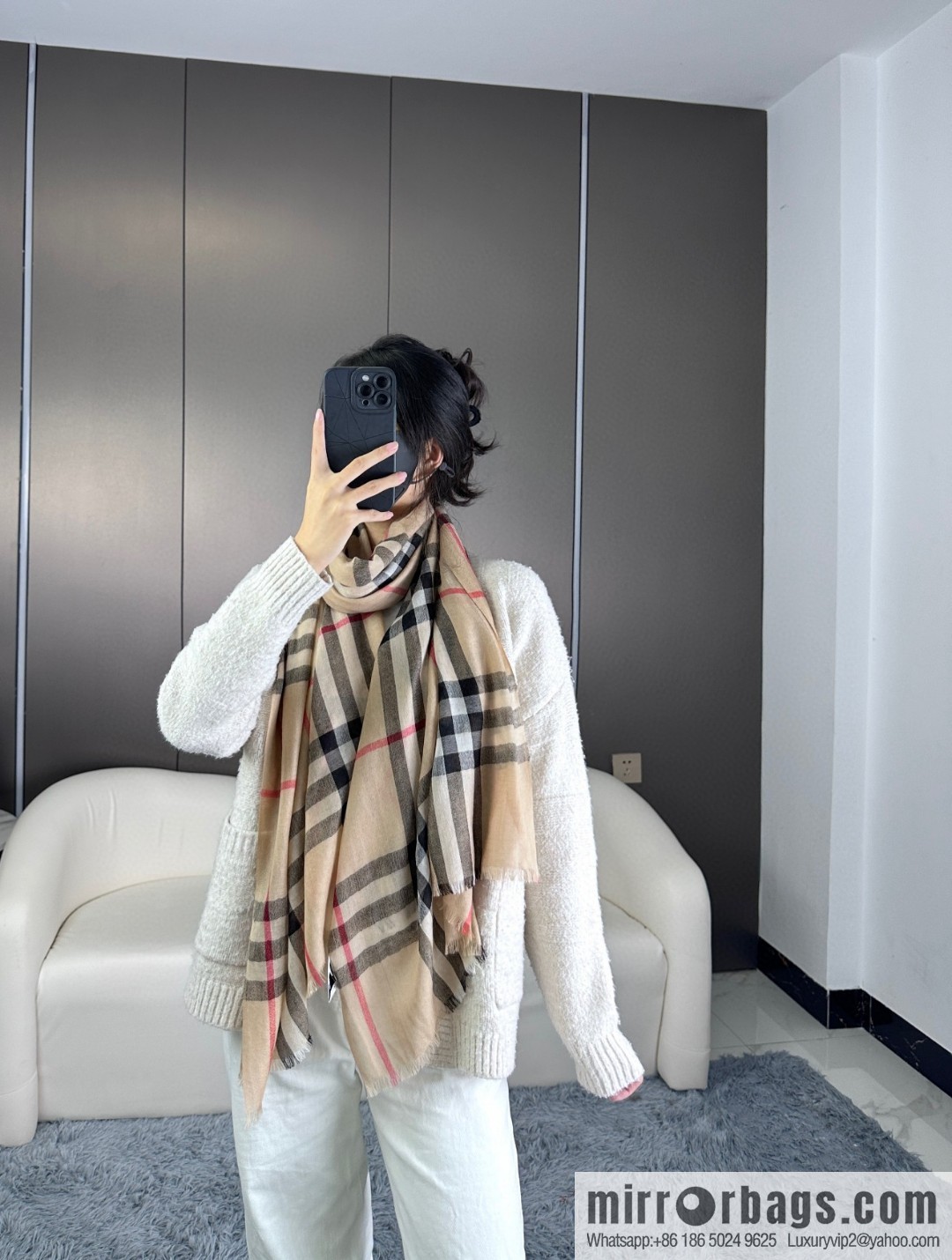 Burberry, classic cashmere towel