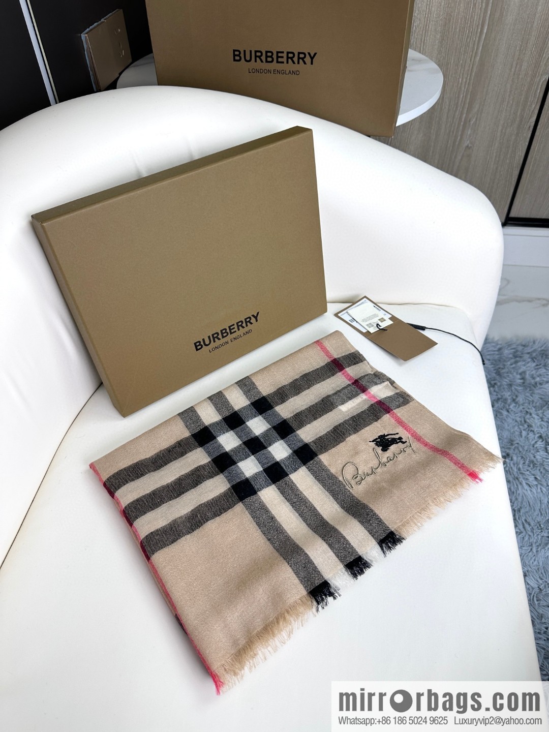 Burberry, classic cashmere towel