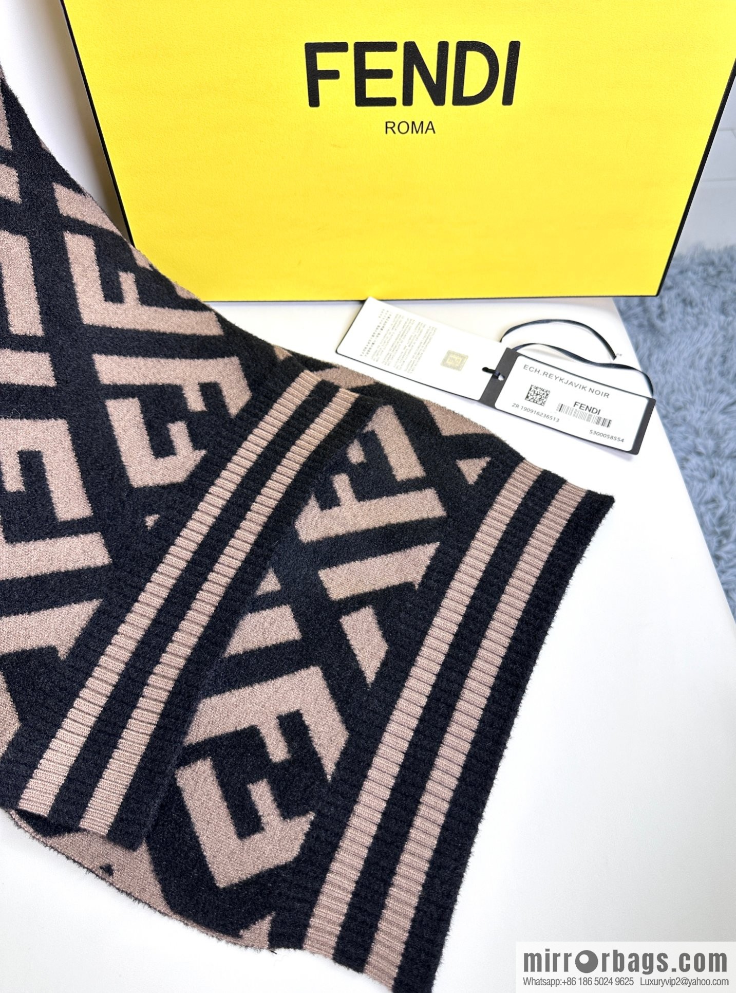 FENDI presbyopia scarf