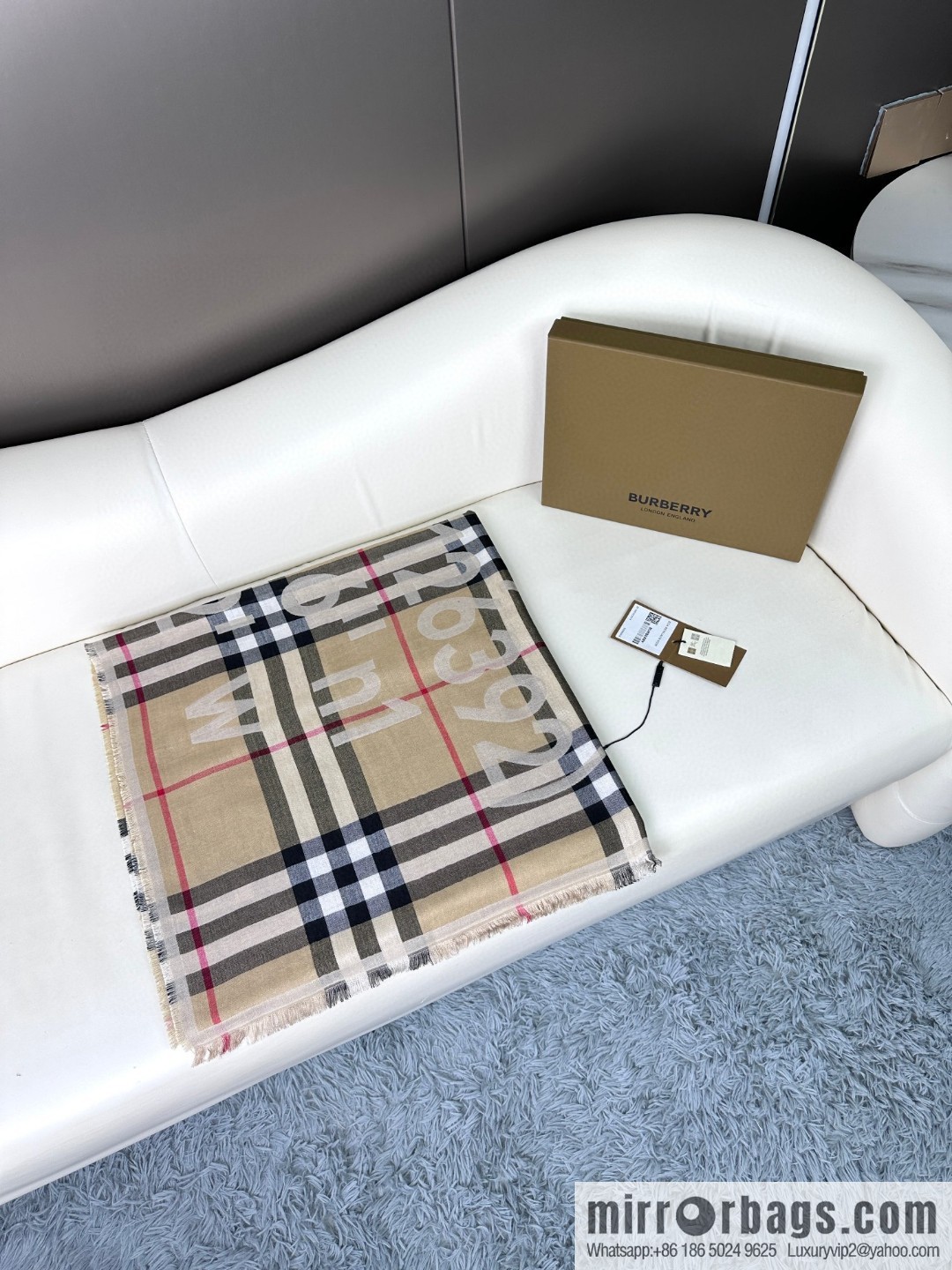 Burberry, Classic Alphabet Plaid Towel