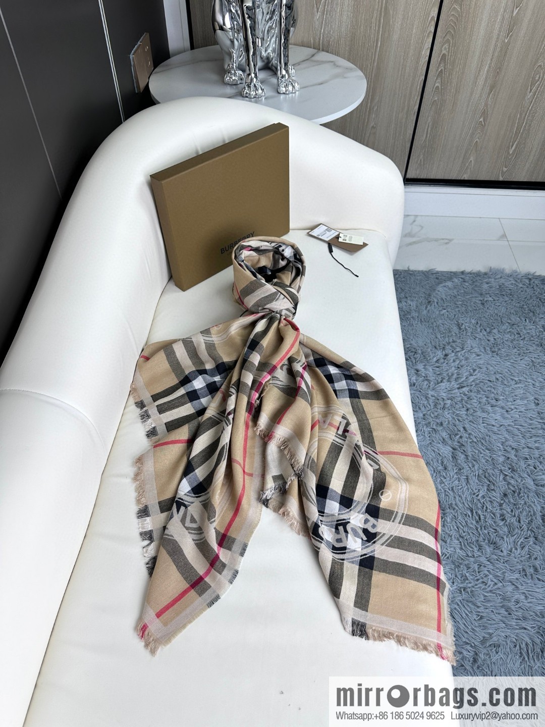 Burberry, Classic Alphabet Plaid Towel