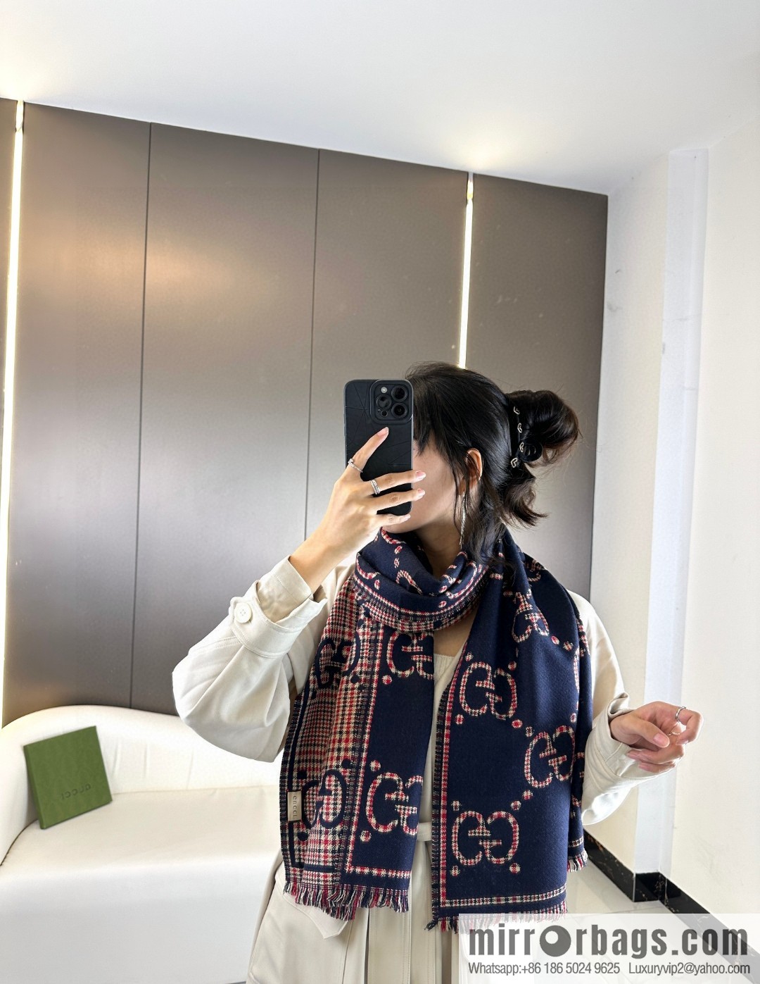 GUCCI GG pattern double-sided jacquard wool scarf
