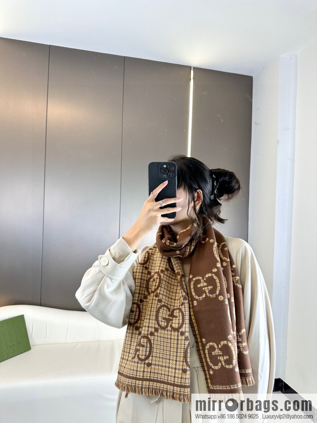 GUCCI GG pattern double-sided jacquard wool scarf