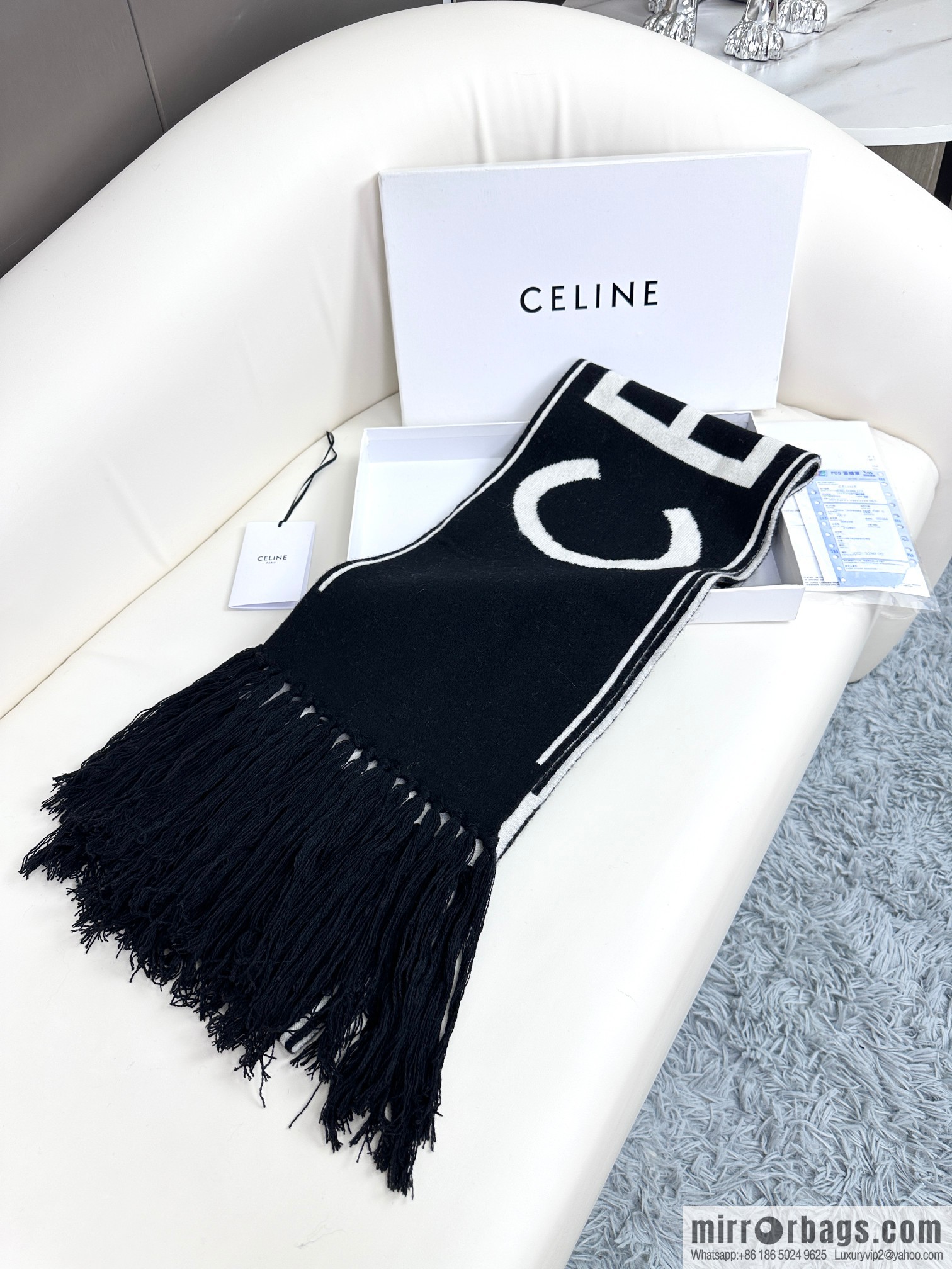 CHANEL imported wool cashmere yarn, black and white scarf