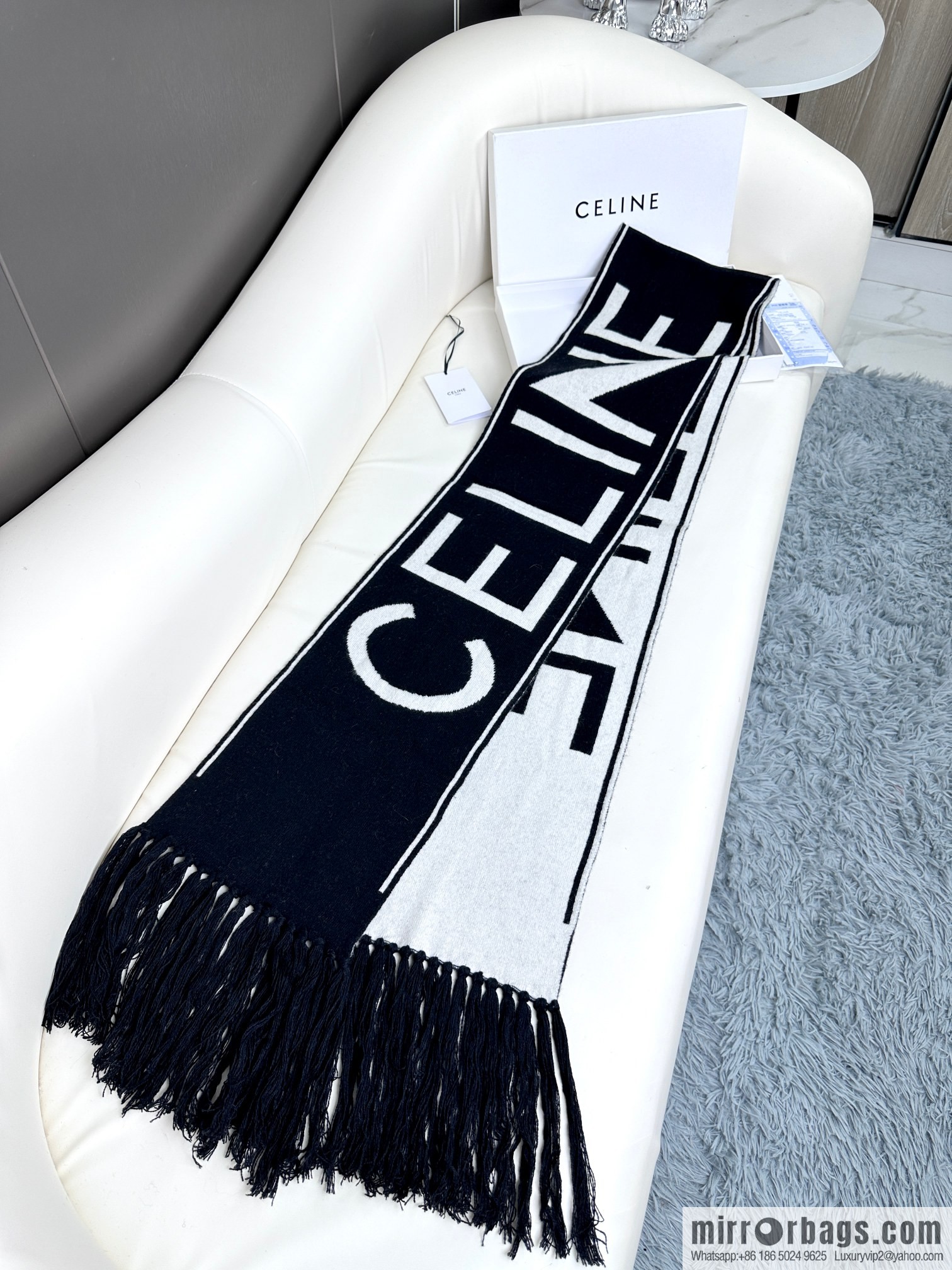 CHANEL imported wool cashmere yarn, black and white scarf
