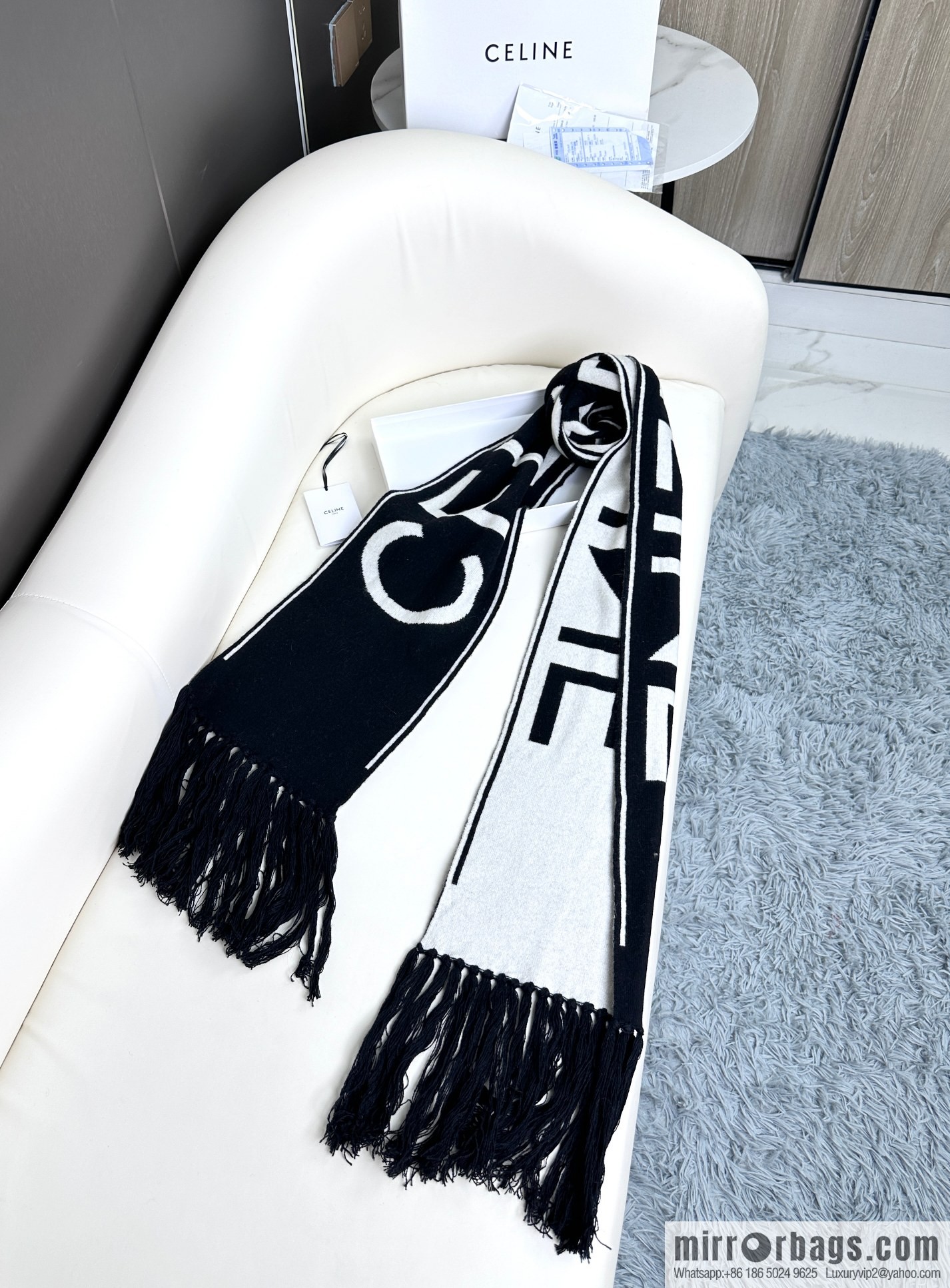 CHANEL imported wool cashmere yarn, black and white scarf