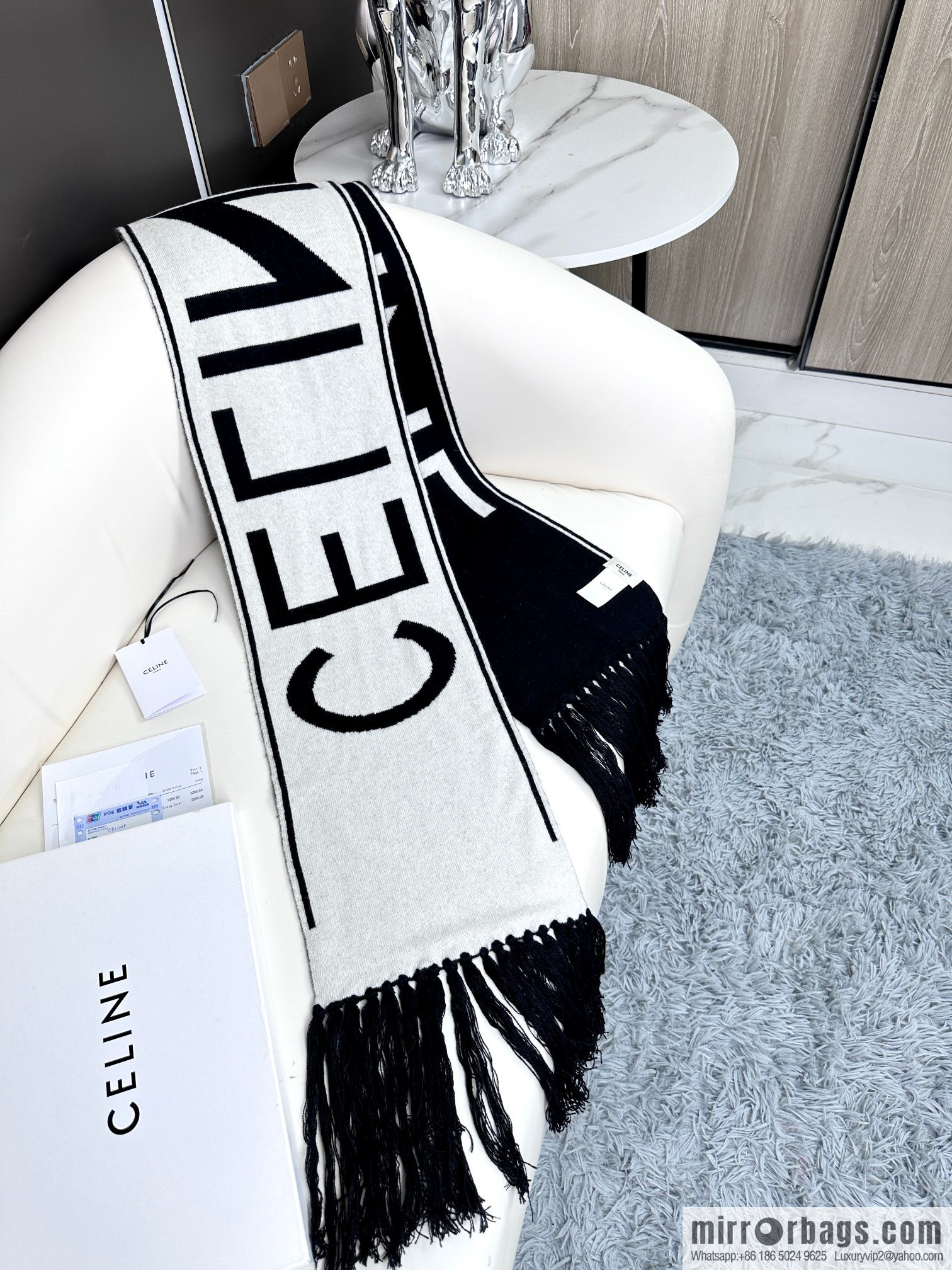 CHANEL imported wool cashmere yarn, black and white scarf