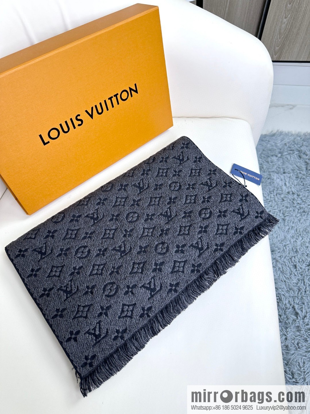 LV men's cashmere scarf