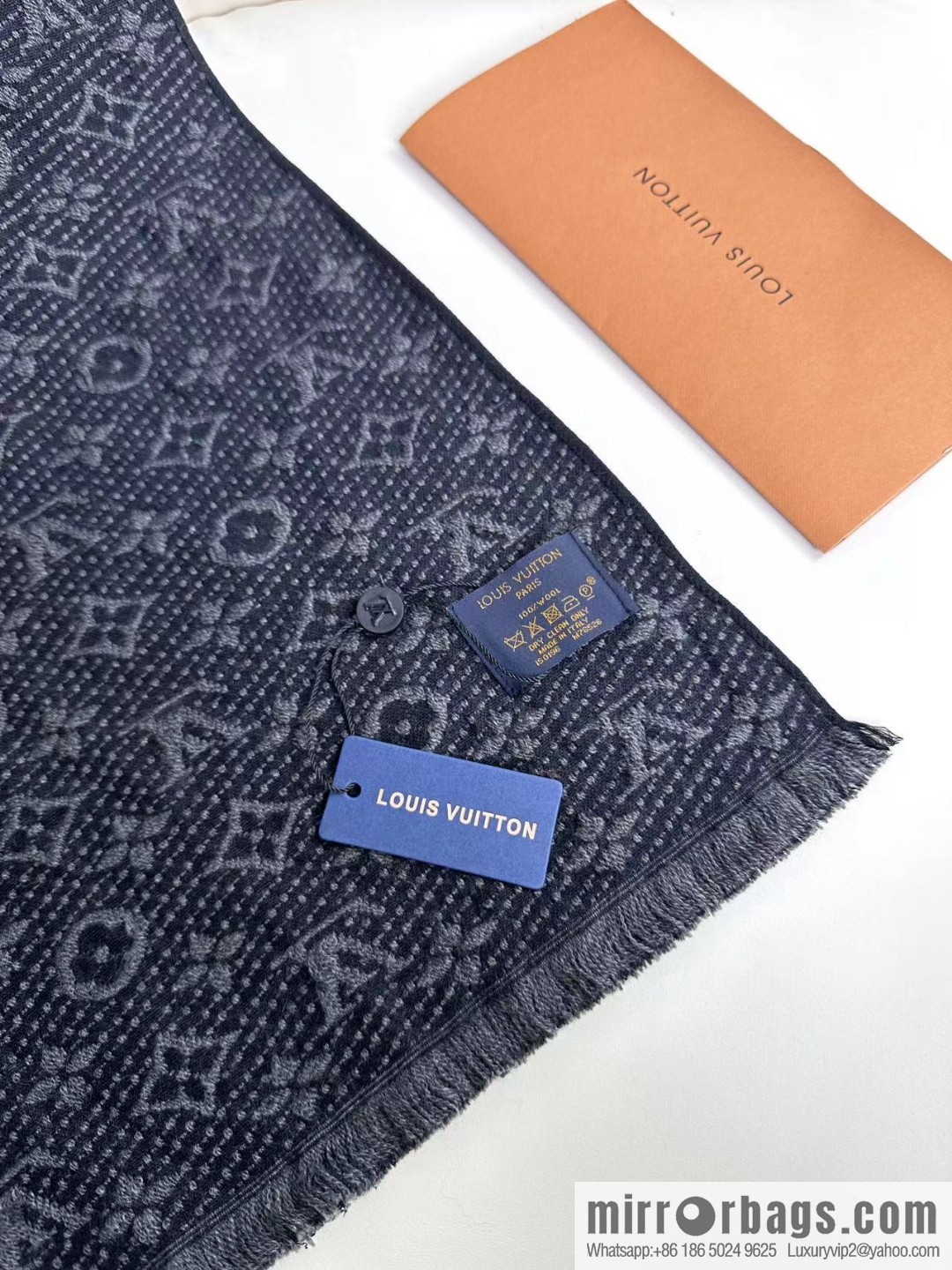 LV men's cashmere scarf